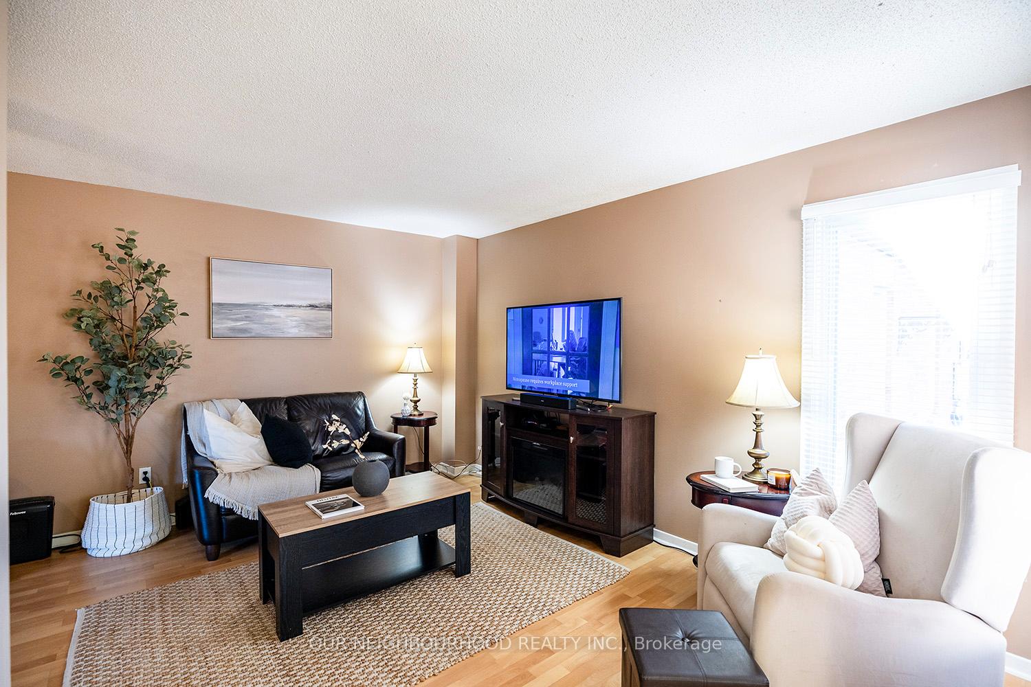 Photo 12 of 35 Woodstone Place, Whitby, Pringle Creek — HOMEH