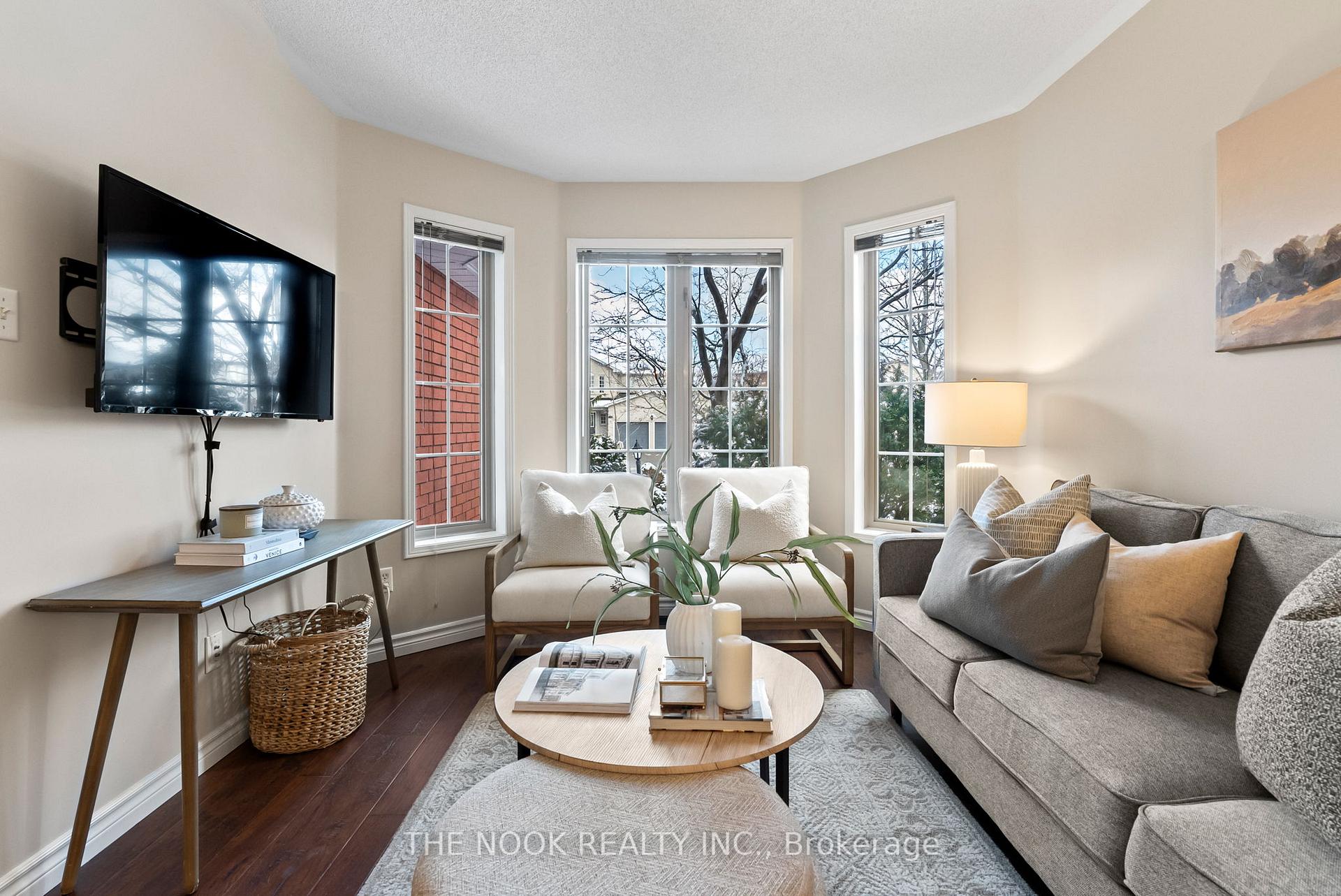 Photo 6 of 536 Ormond Drive, Oshawa, Samac — HOMEH