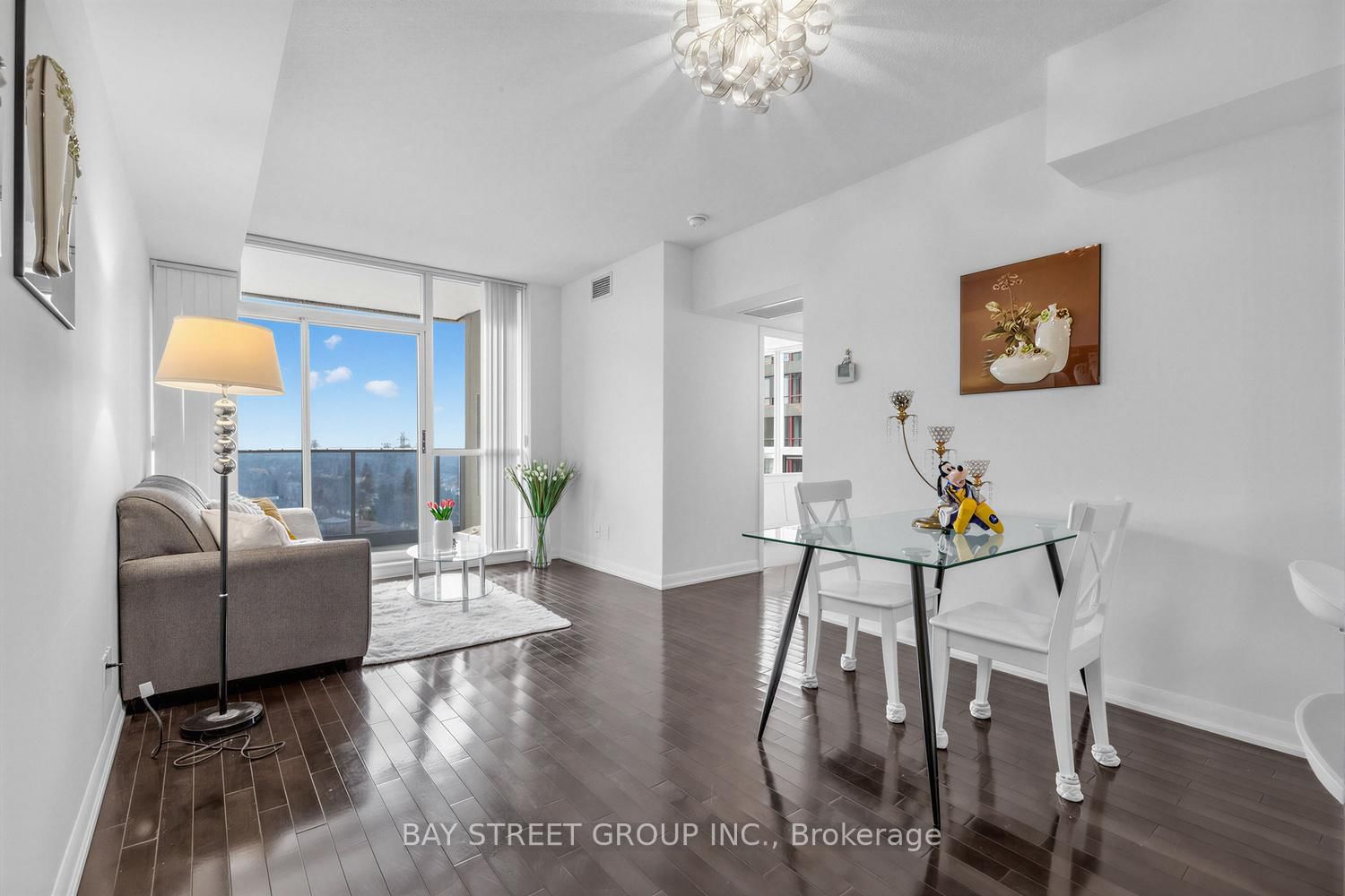 Photo 3 of Unit 1509, 5791 Yonge St, North York, Newtonbrook East — HOMEH
