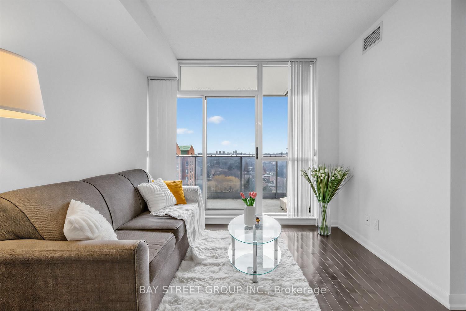 Photo 8 of Unit 1509, 5791 Yonge St, North York, Newtonbrook East — HOMEH