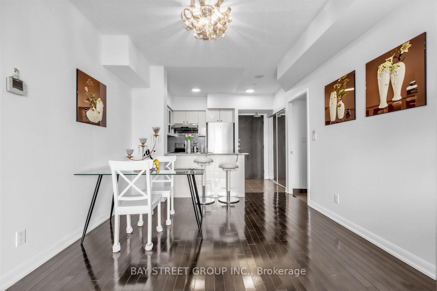 Photo 10 of Unit 1509, 5791 Yonge St, North York, Newtonbrook East — HOMEH