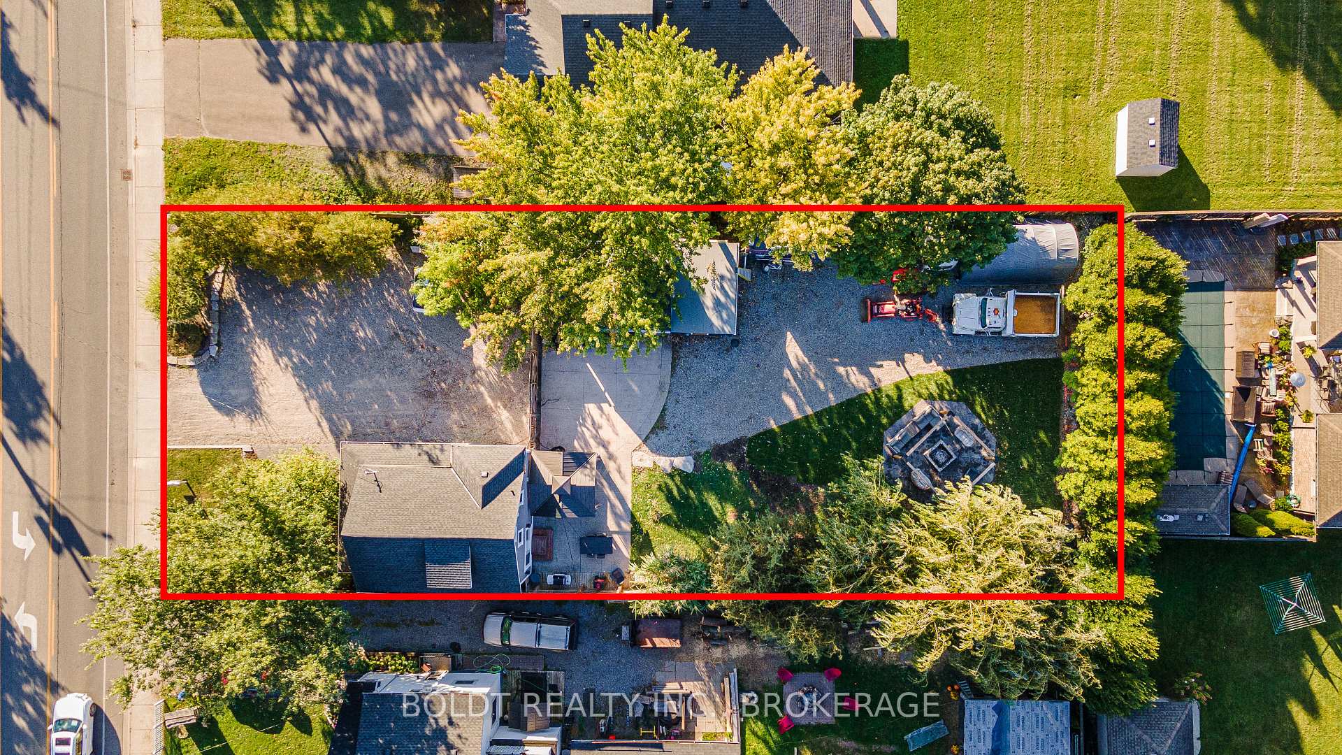 Photo 32 of 536 Thorold Road, Welland, N. Welland — HOMEH