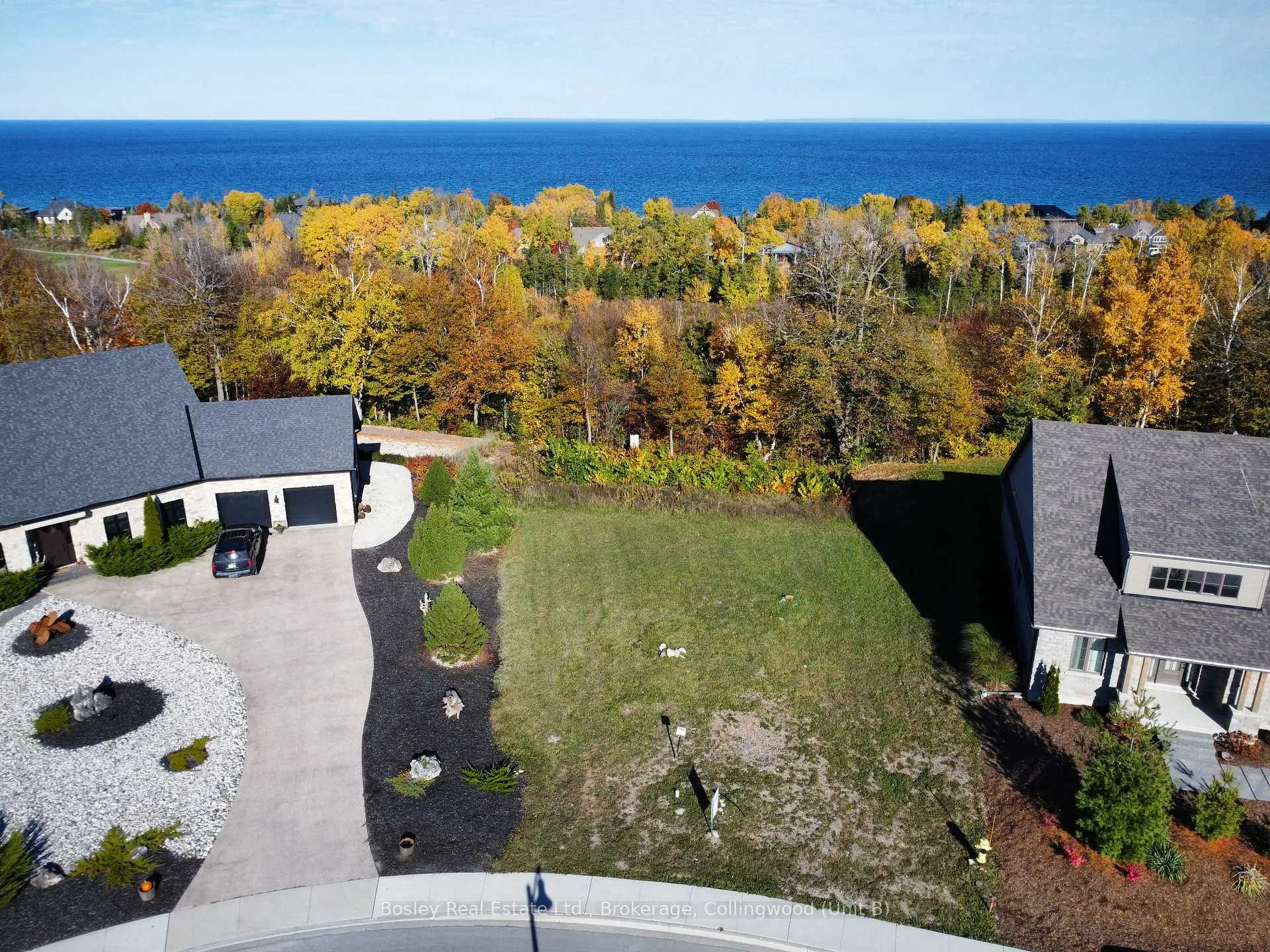 Photo 2 of 131 West Ridge Drive, Blue Mountains — HOMEH