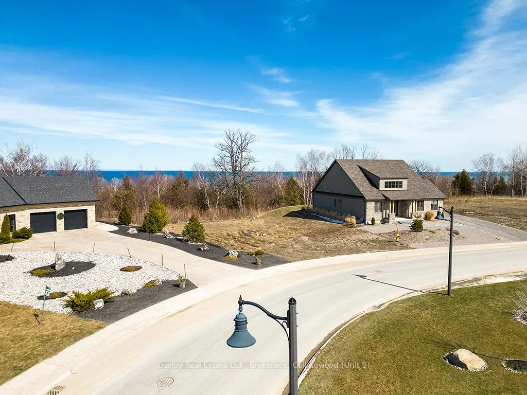 Photo 10 of 131 West Ridge Drive, Blue Mountains — HOMEH