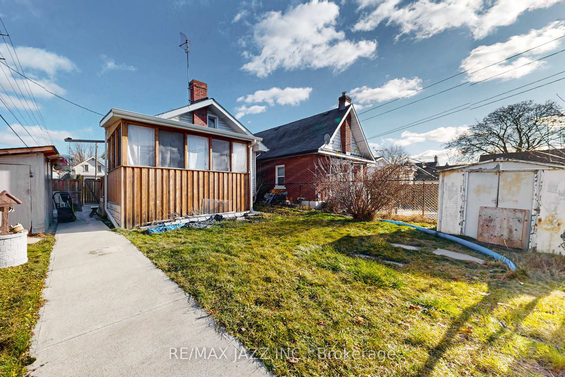 Photo 37 of 656 Hortop Street, Oshawa, O'Neill — HOMEH
