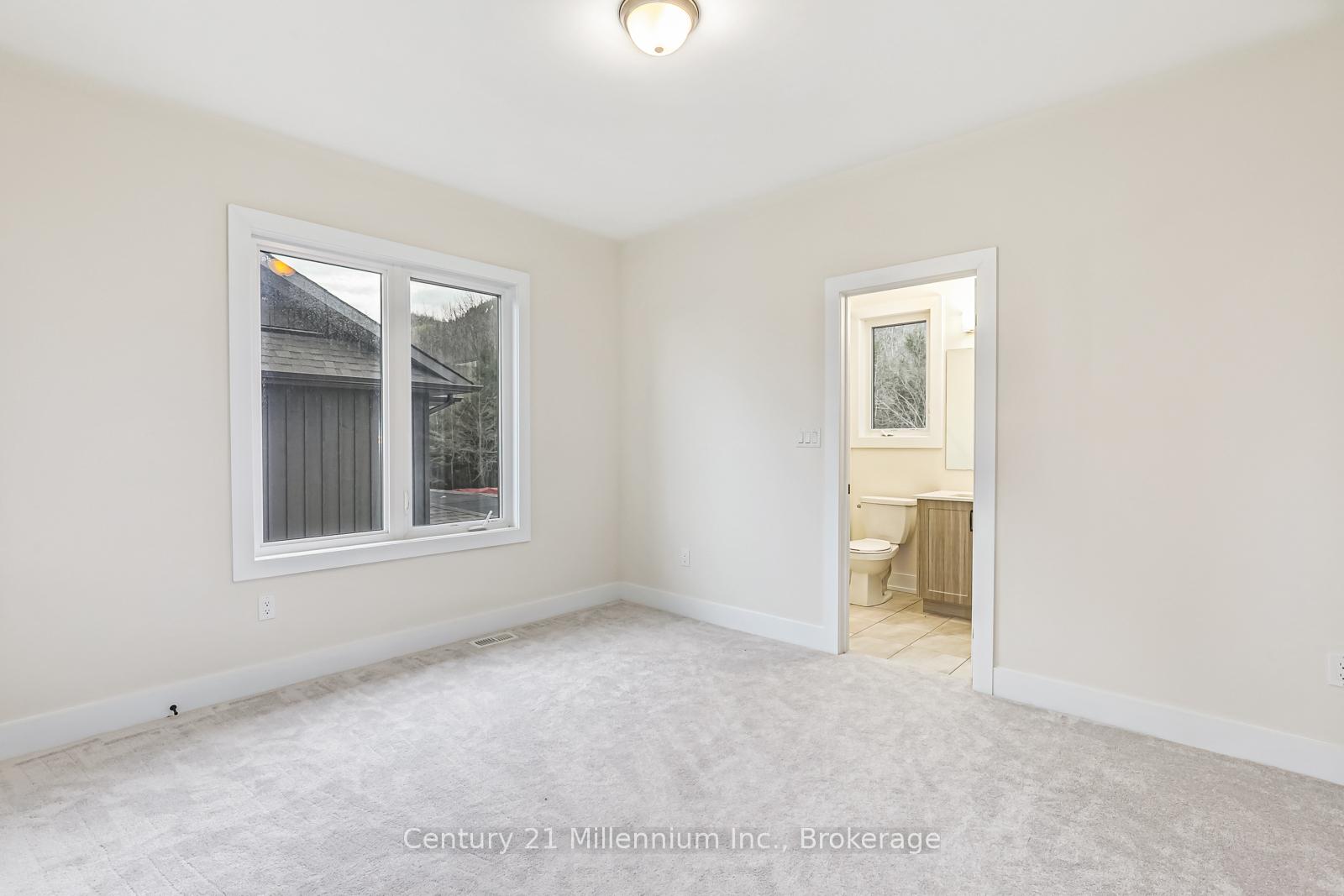 Photo 25 of 104 Dorothy Drive, Blue Mountains — HOMEH