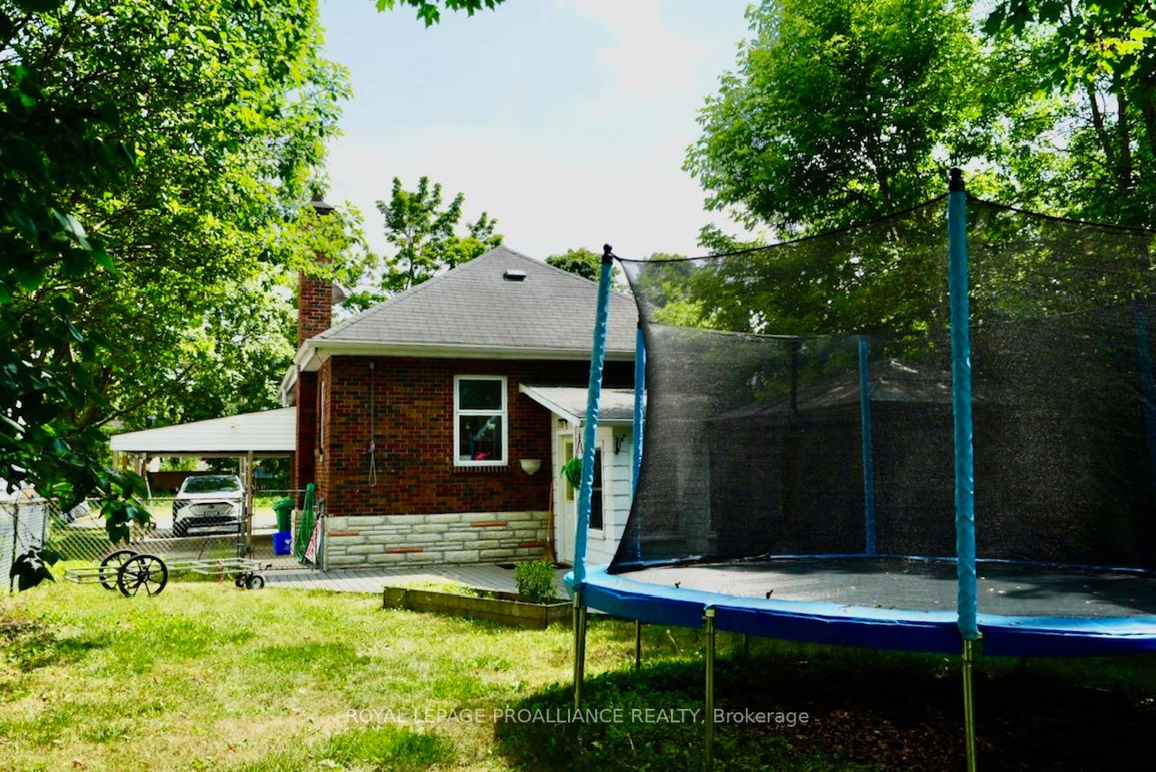 Photo 29 of 98 Ware Street, Peterborough, Town Ward 3 — HOMEH