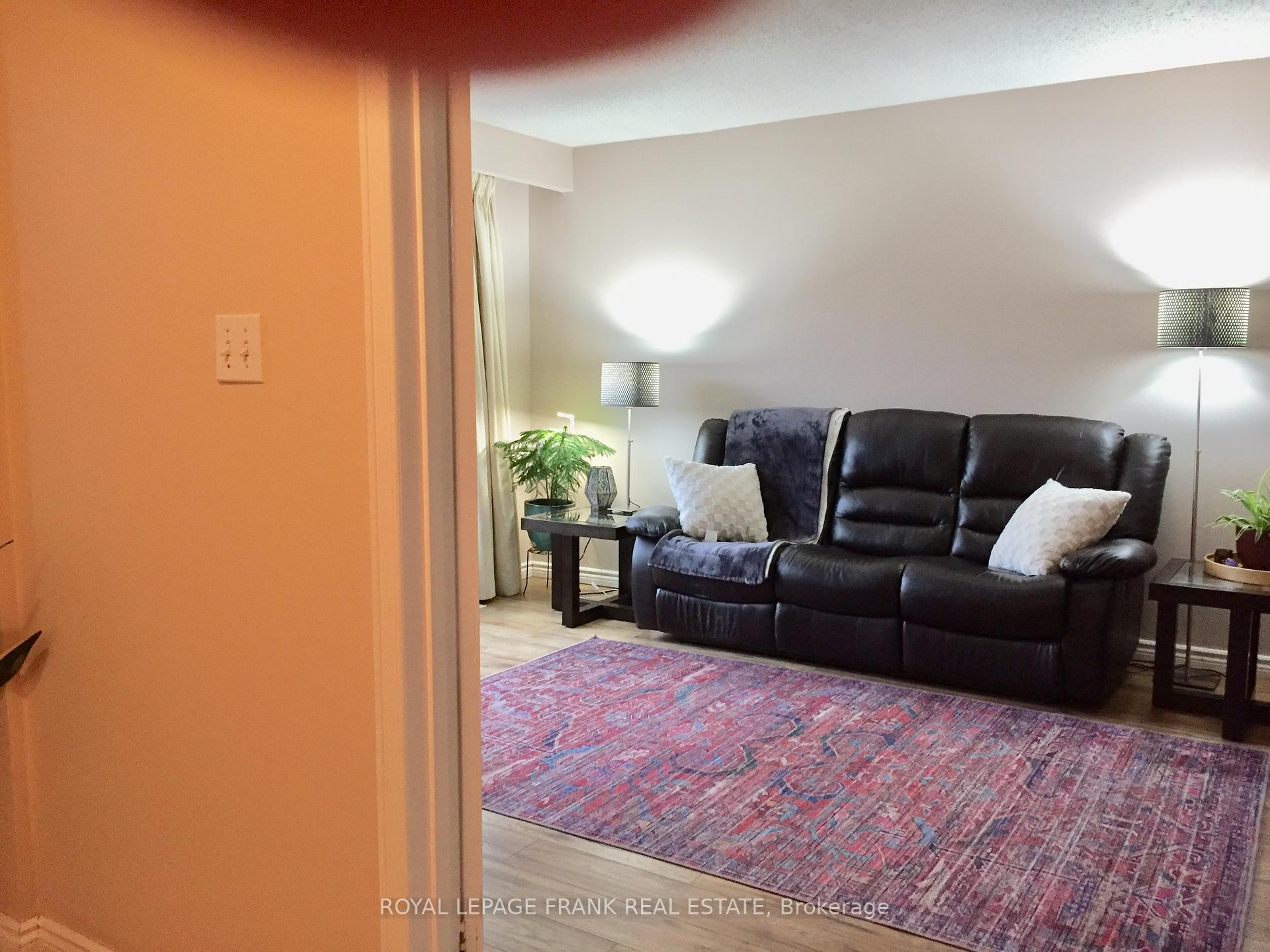 Photo 5 of 603 Bradley Drive, Whitby, Pringle Creek — HOMEH