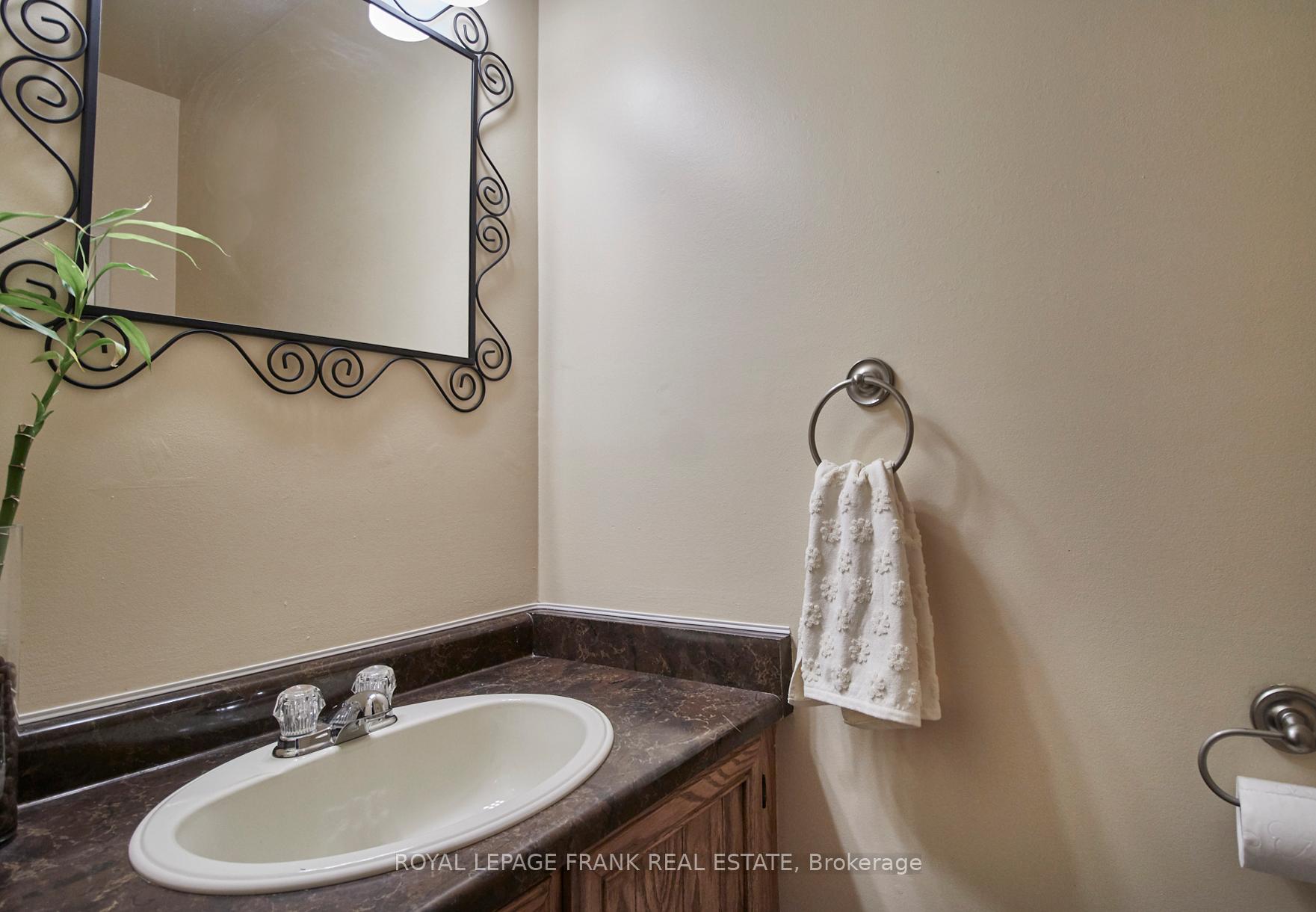Photo 22 of 603 Bradley Drive, Whitby, Pringle Creek — HOMEH