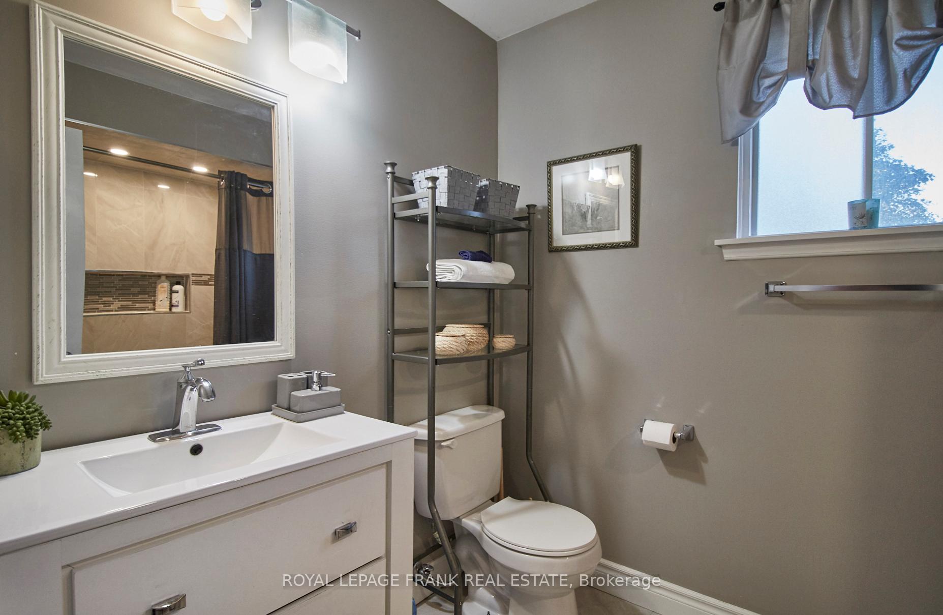 Photo 31 of 603 Bradley Drive, Whitby, Pringle Creek — HOMEH