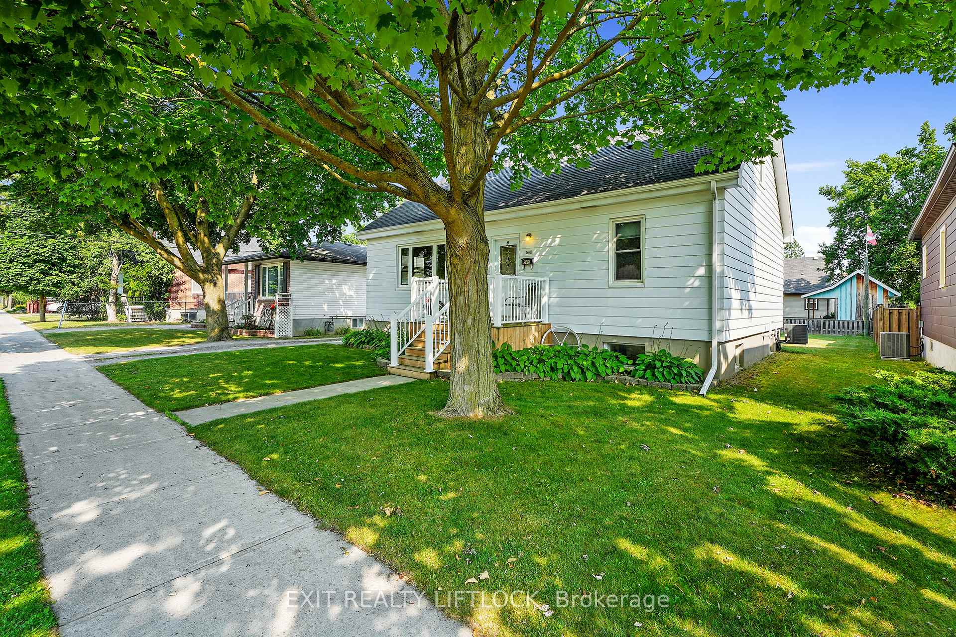 Photo 2 of 548 King George Street, Peterborough, Otonabee Ward 1 — HOMEH