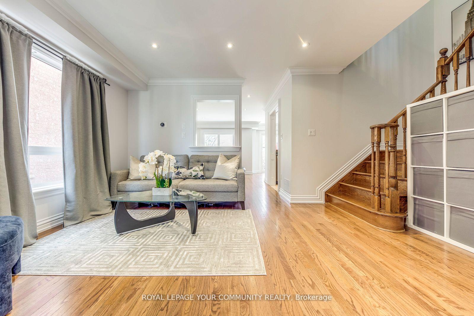 Photo 5 of 12 Ravineview Drive, Vaughan, Rural Vaughan — HOMEH