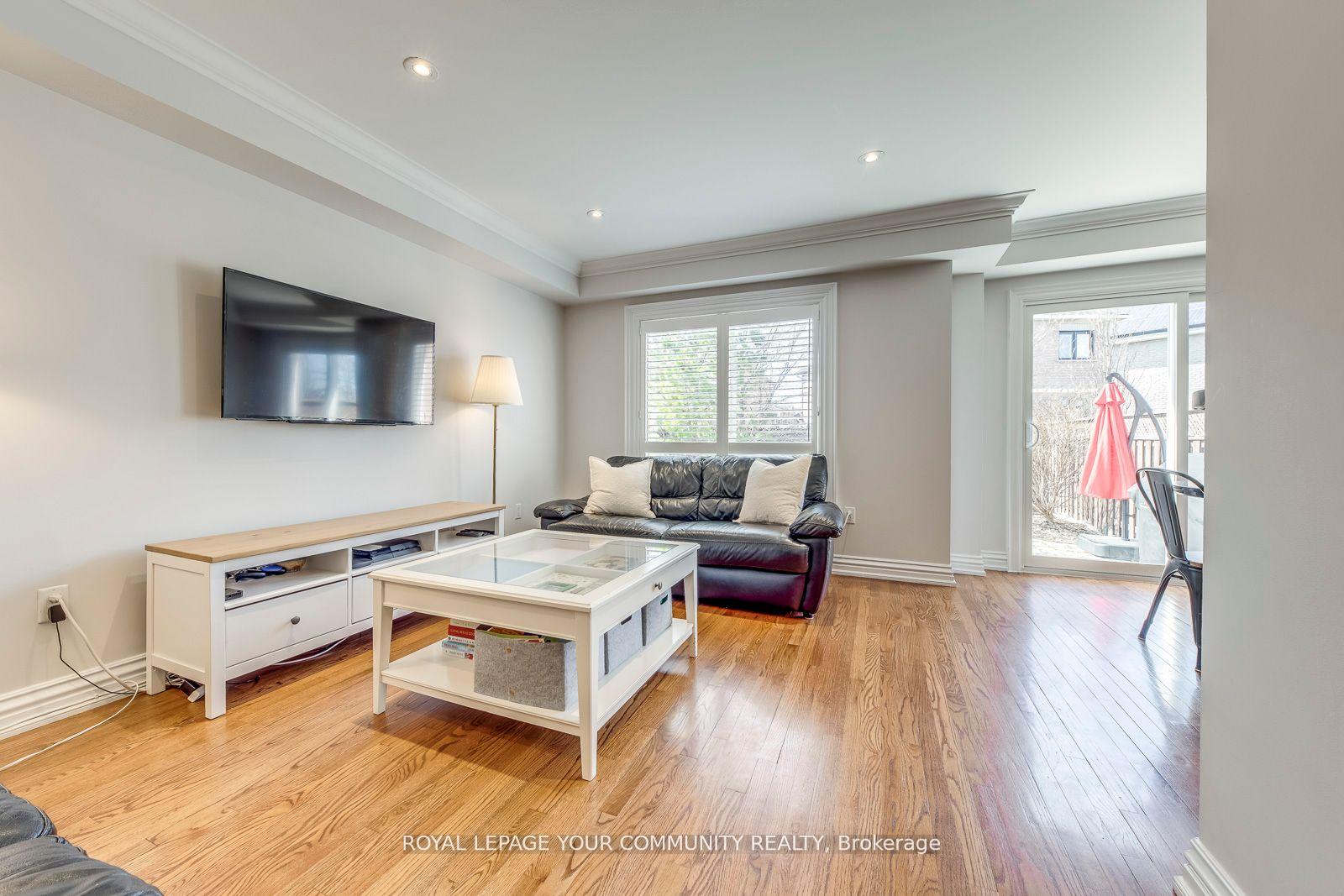 Photo 8 of 12 Ravineview Drive, Vaughan, Rural Vaughan — HOMEH