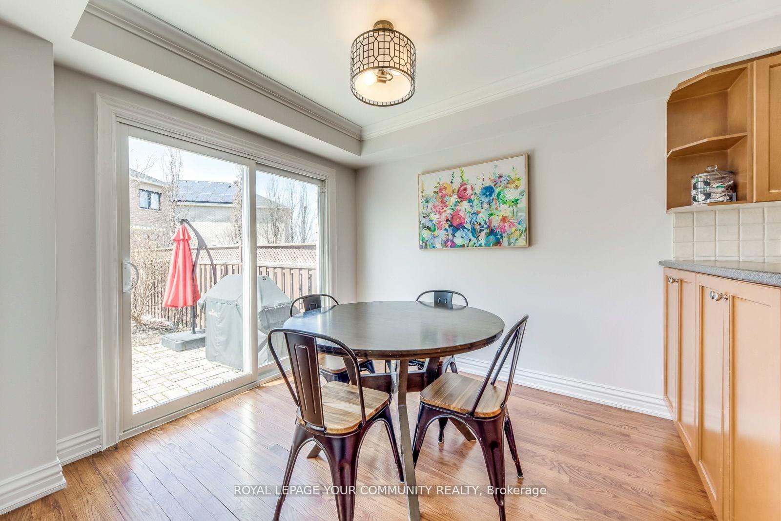 Photo 14 of 12 Ravineview Drive, Vaughan, Rural Vaughan — HOMEH