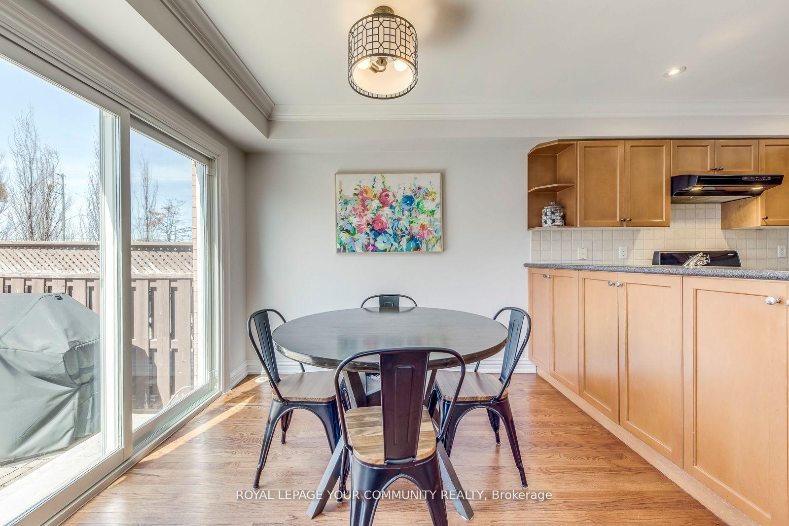 Photo 15 of 12 Ravineview Drive, Vaughan, Rural Vaughan — HOMEH