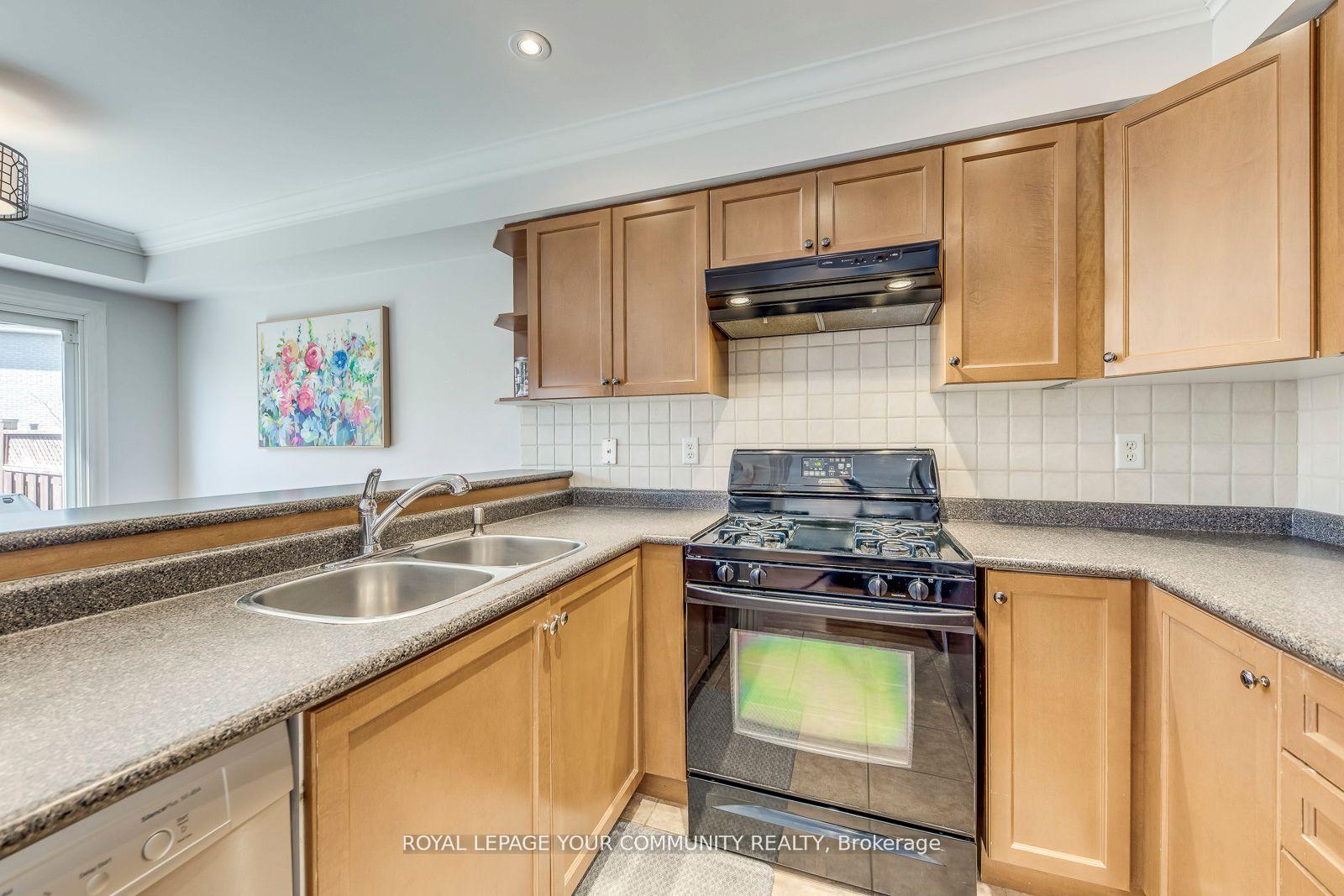 Photo 17 of 12 Ravineview Drive, Vaughan, Rural Vaughan — HOMEH