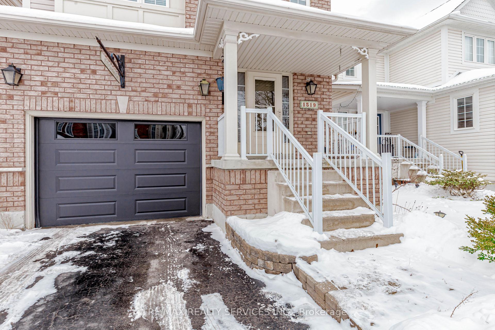 Photo 3 of 1519 Sarasota Crescent, Oshawa, Samac — HOMEH