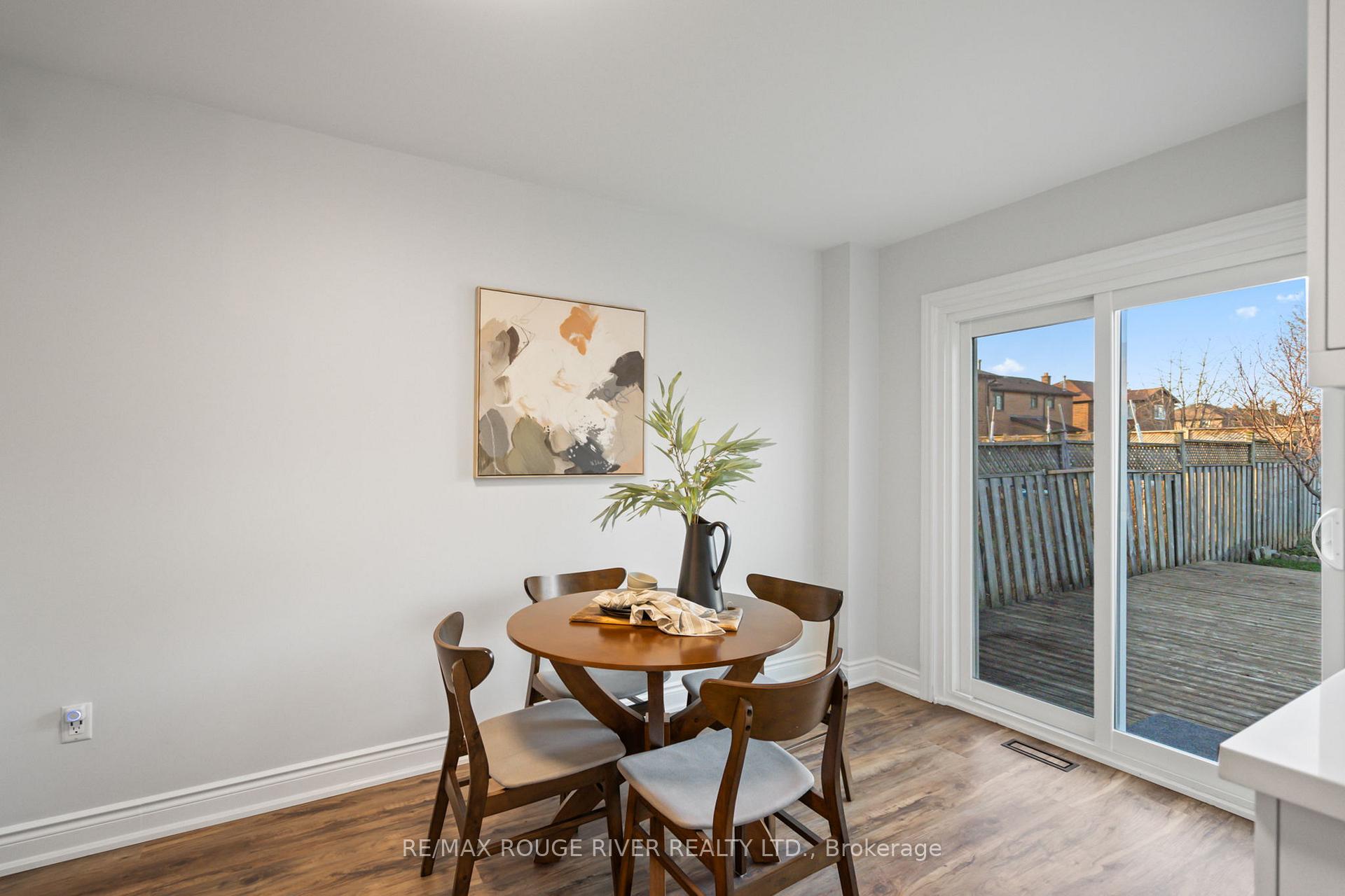 Photo 15 of 8 Threadgold Court, Whitby, Lynde Creek — HOMEH