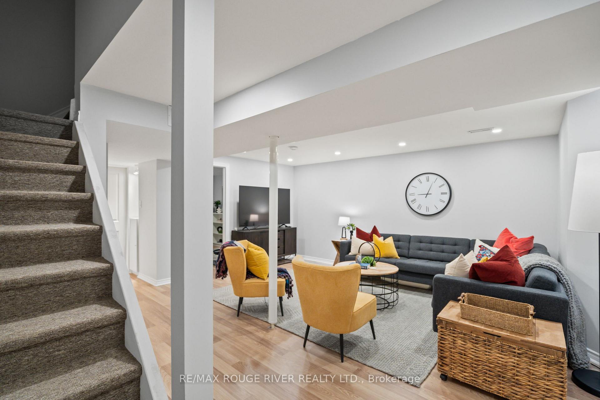 Photo 31 of 8 Threadgold Court, Whitby, Lynde Creek — HOMEH