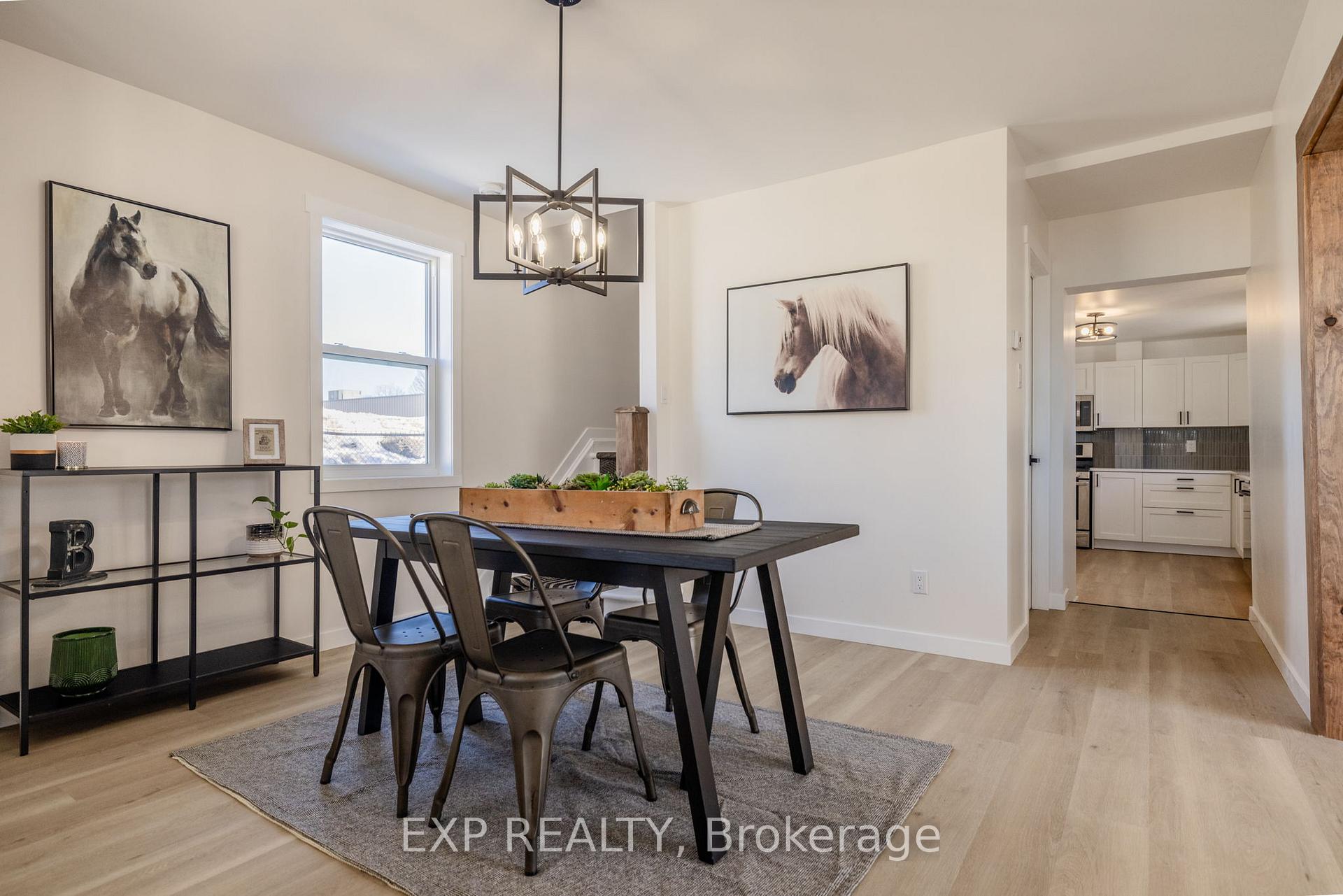 Photo 19 of 88 Edward Street S, Arnprior — HOMEH