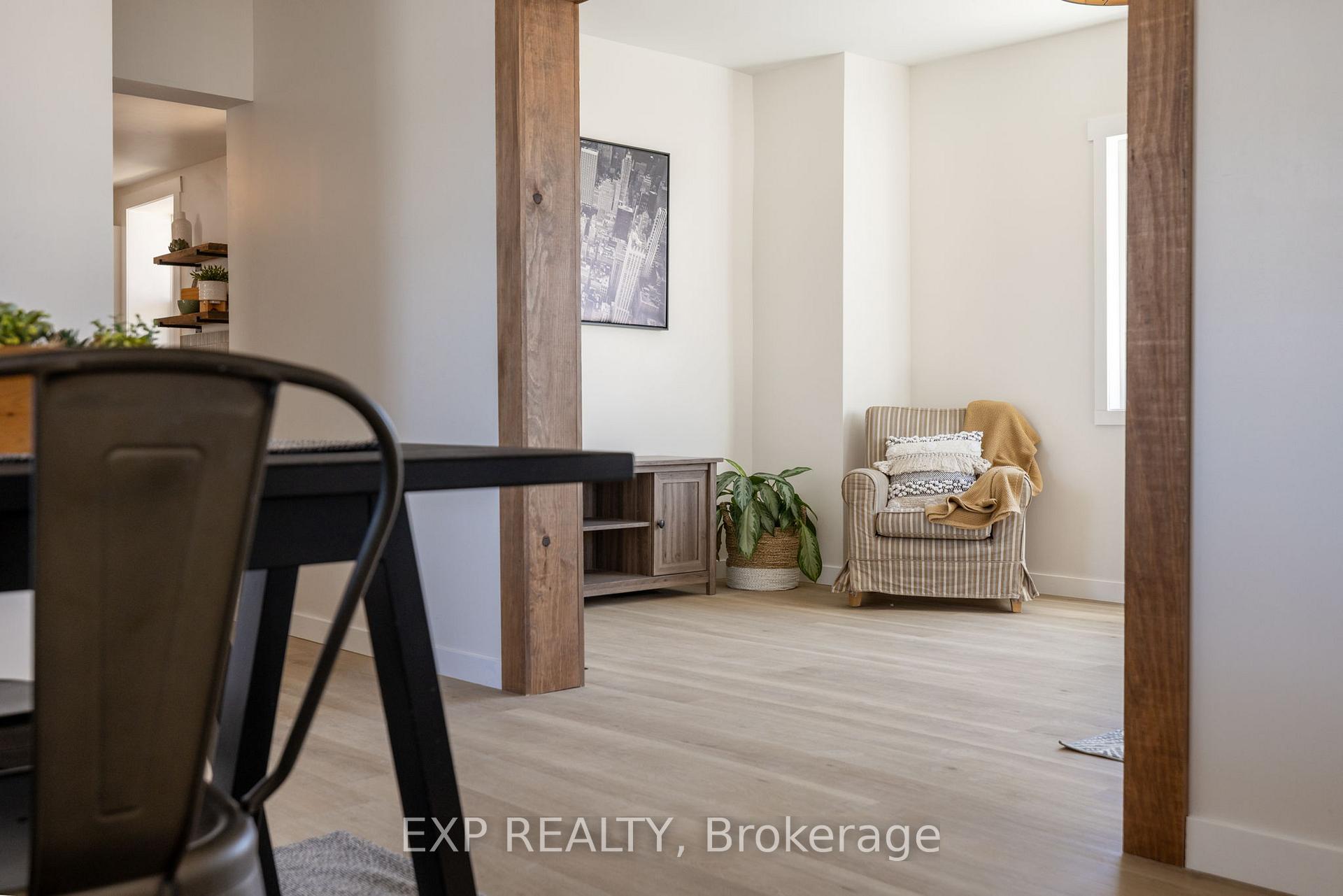Photo 18 of 88 Edward Street S, Arnprior — HOMEH