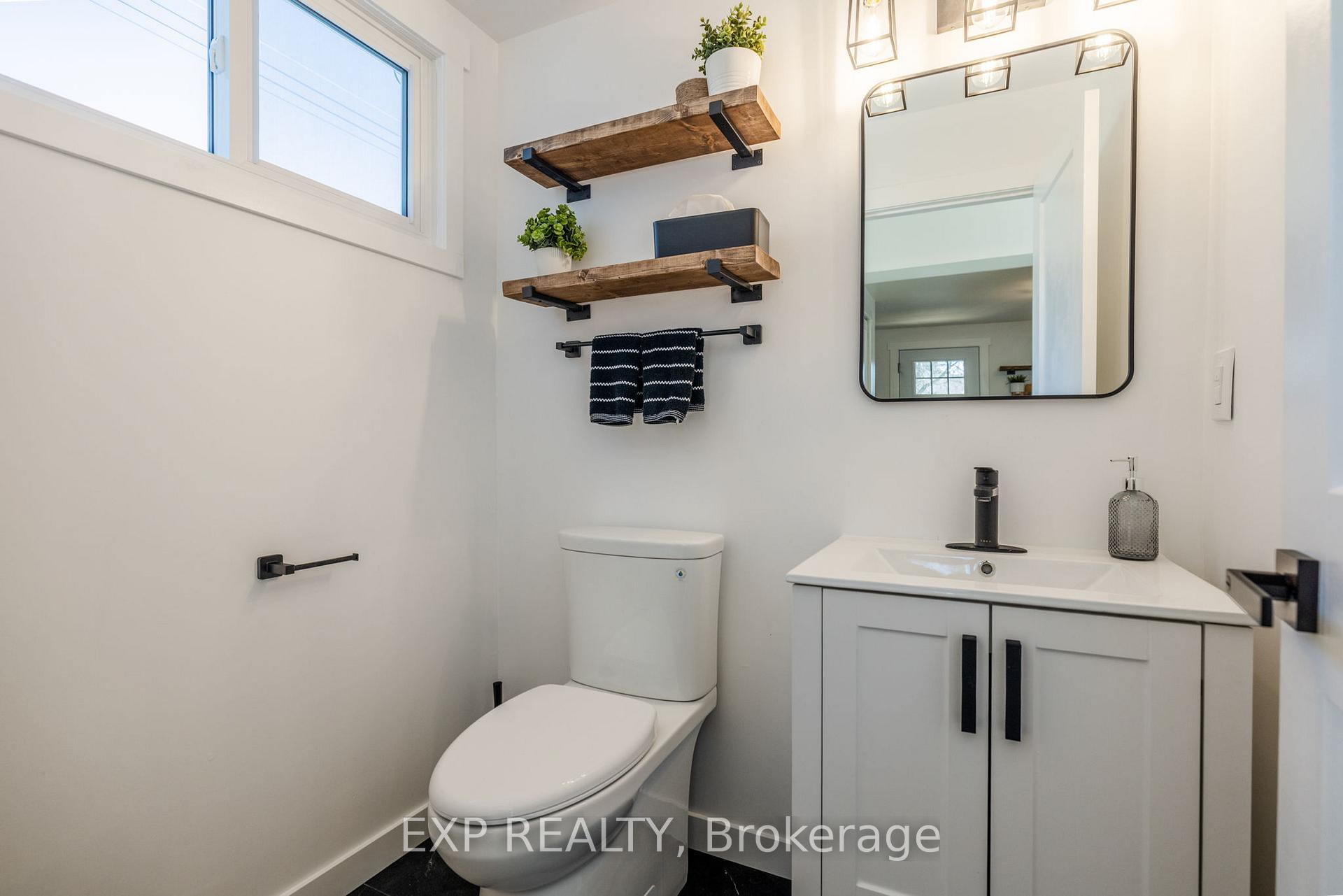 Photo 37 of 88 Edward Street S, Arnprior — HOMEH