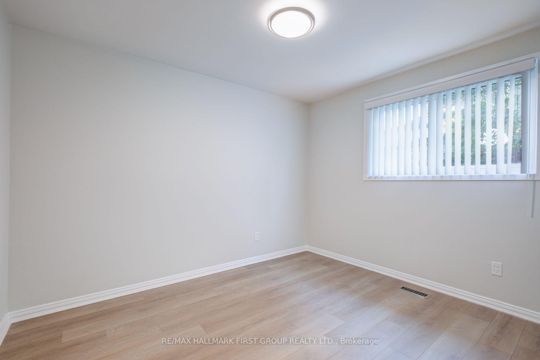 Photo 12 of 933 Dublin Street, Whitby, Downtown Whitby — HOMEH