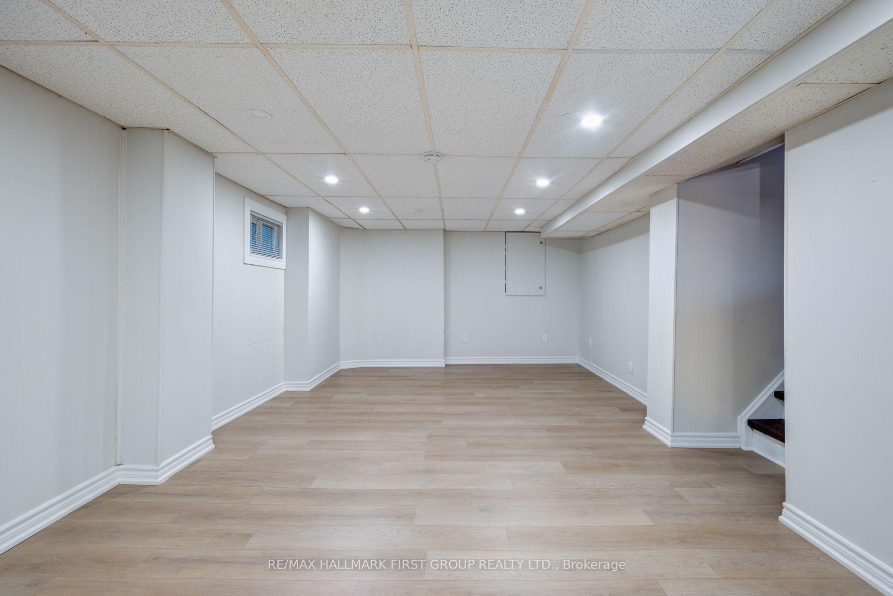 Photo 16 of 933 Dublin Street, Whitby, Downtown Whitby — HOMEH