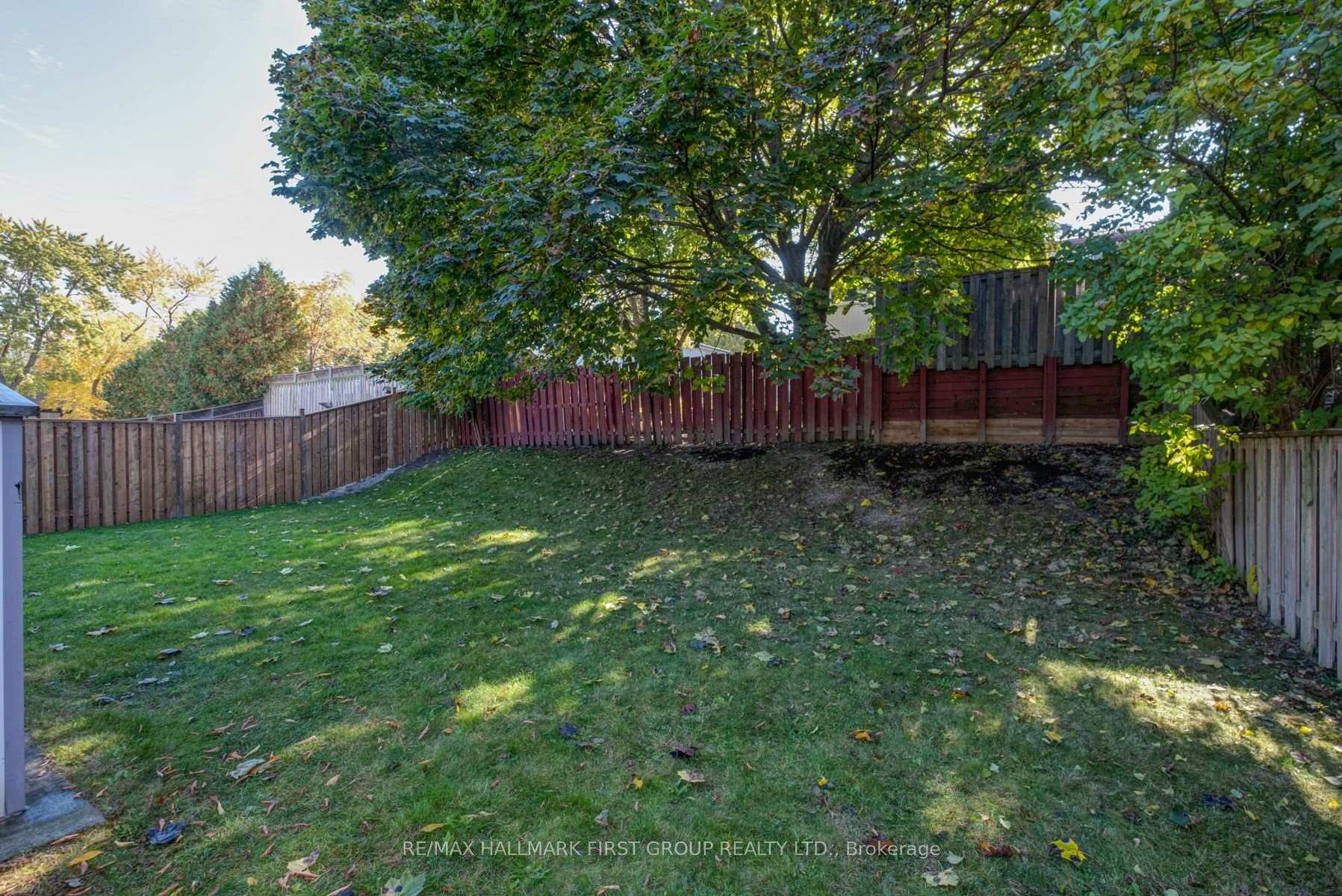 Photo 18 of 933 Dublin Street, Whitby, Downtown Whitby — HOMEH