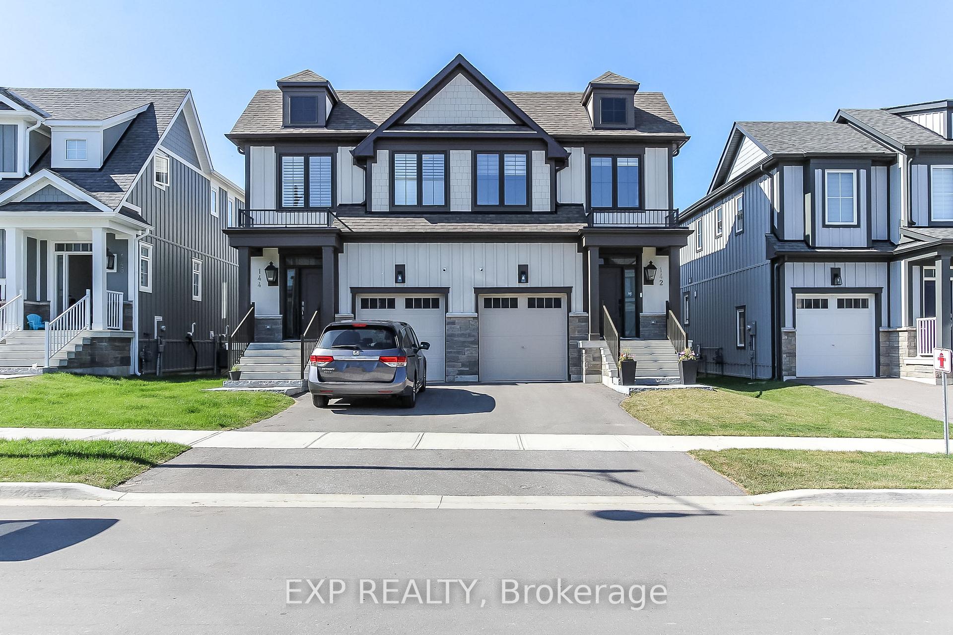 Front of 142 Sycamore Street