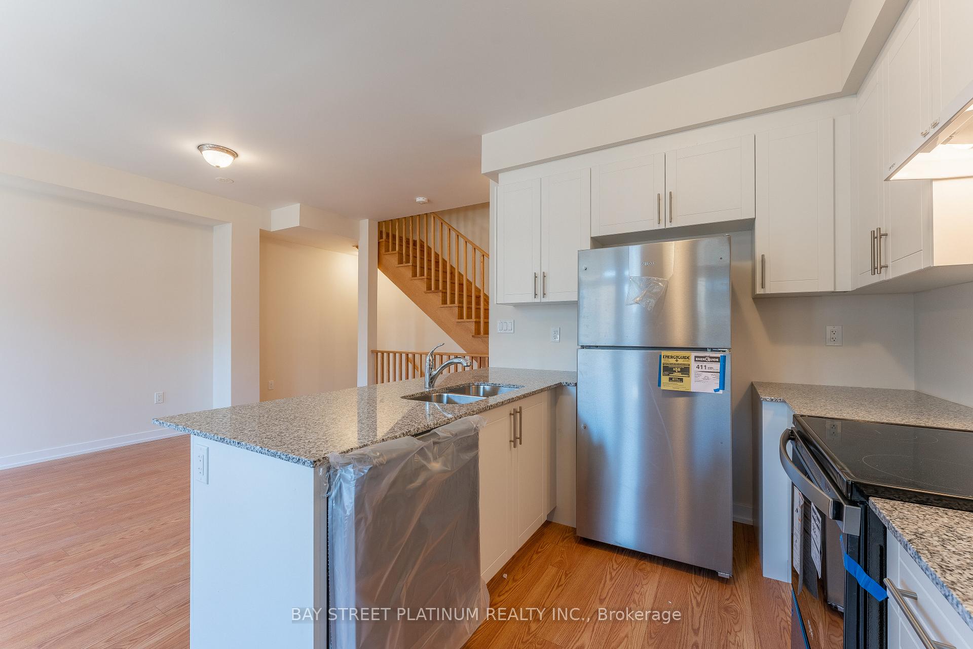 Photo 9 of 46 Chiffon Street E, Vaughan, Steeles West Industrial — HOMEH