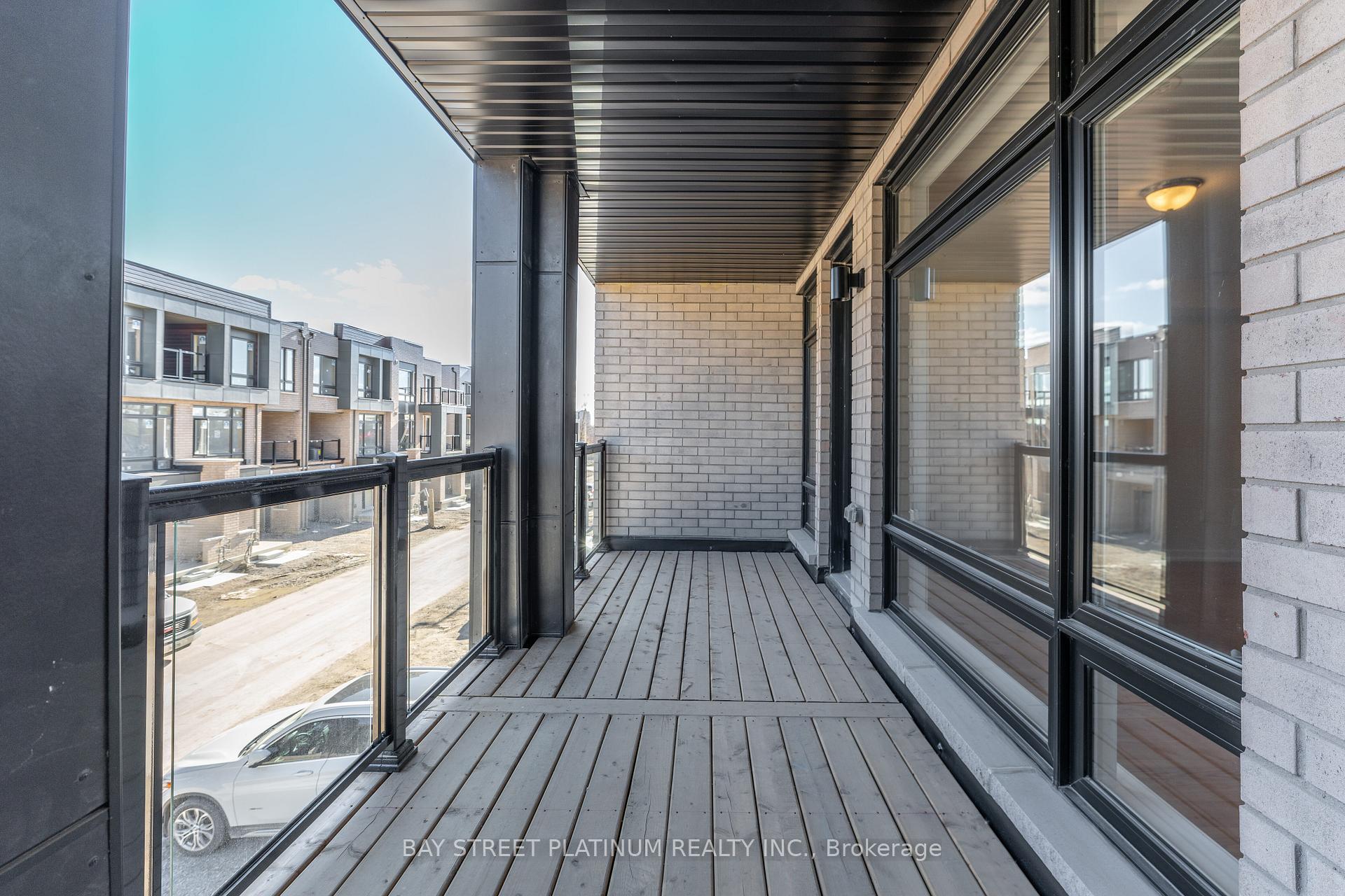 Photo 13 of 46 Chiffon Street E, Vaughan, Steeles West Industrial — HOMEH