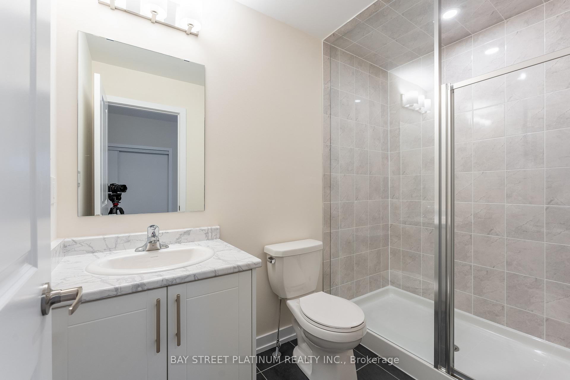 Photo 17 of 46 Chiffon Street E, Vaughan, Steeles West Industrial — HOMEH
