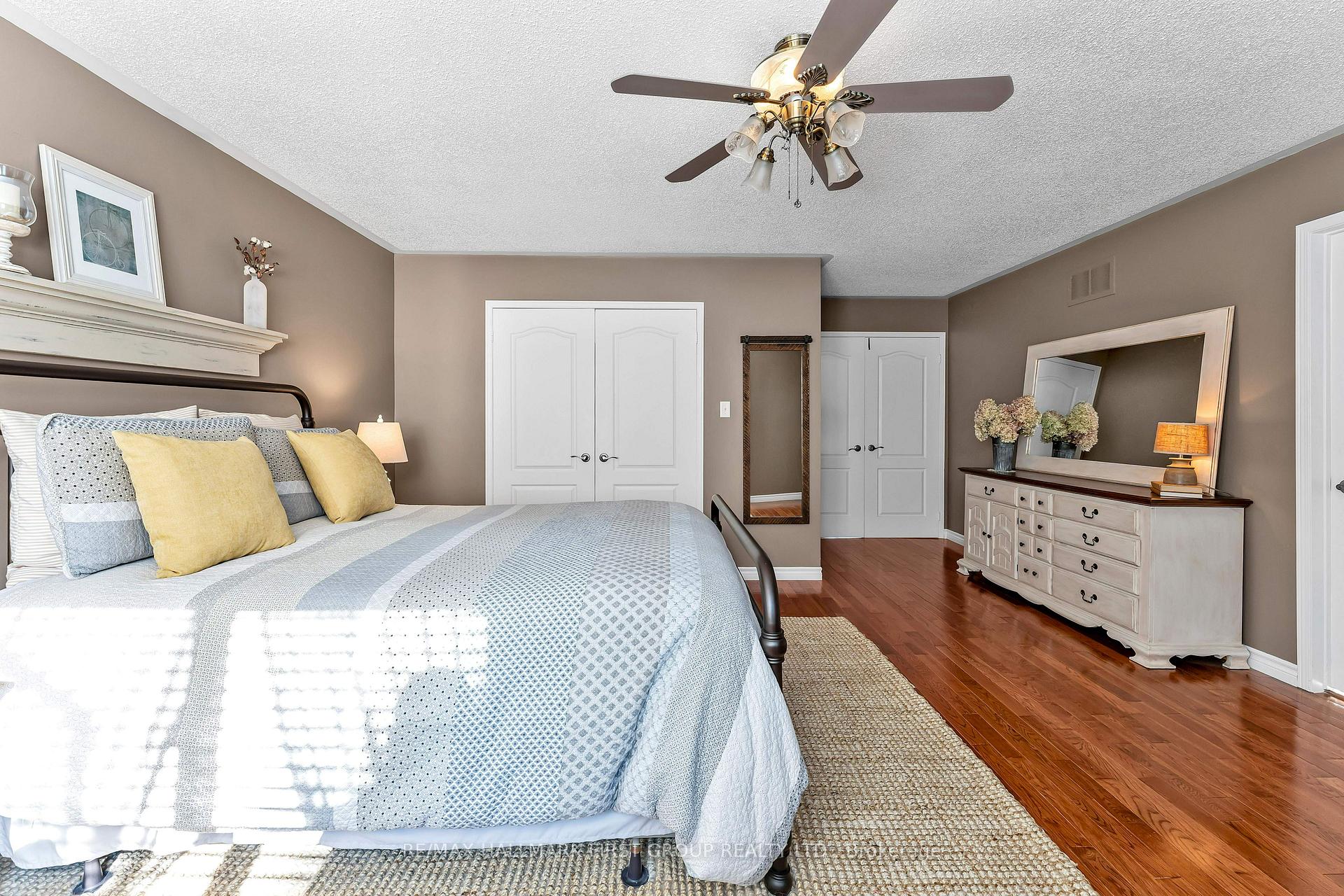 Photo 18 of 6 Redvers Street, Whitby, Williamsburg — HOMEH