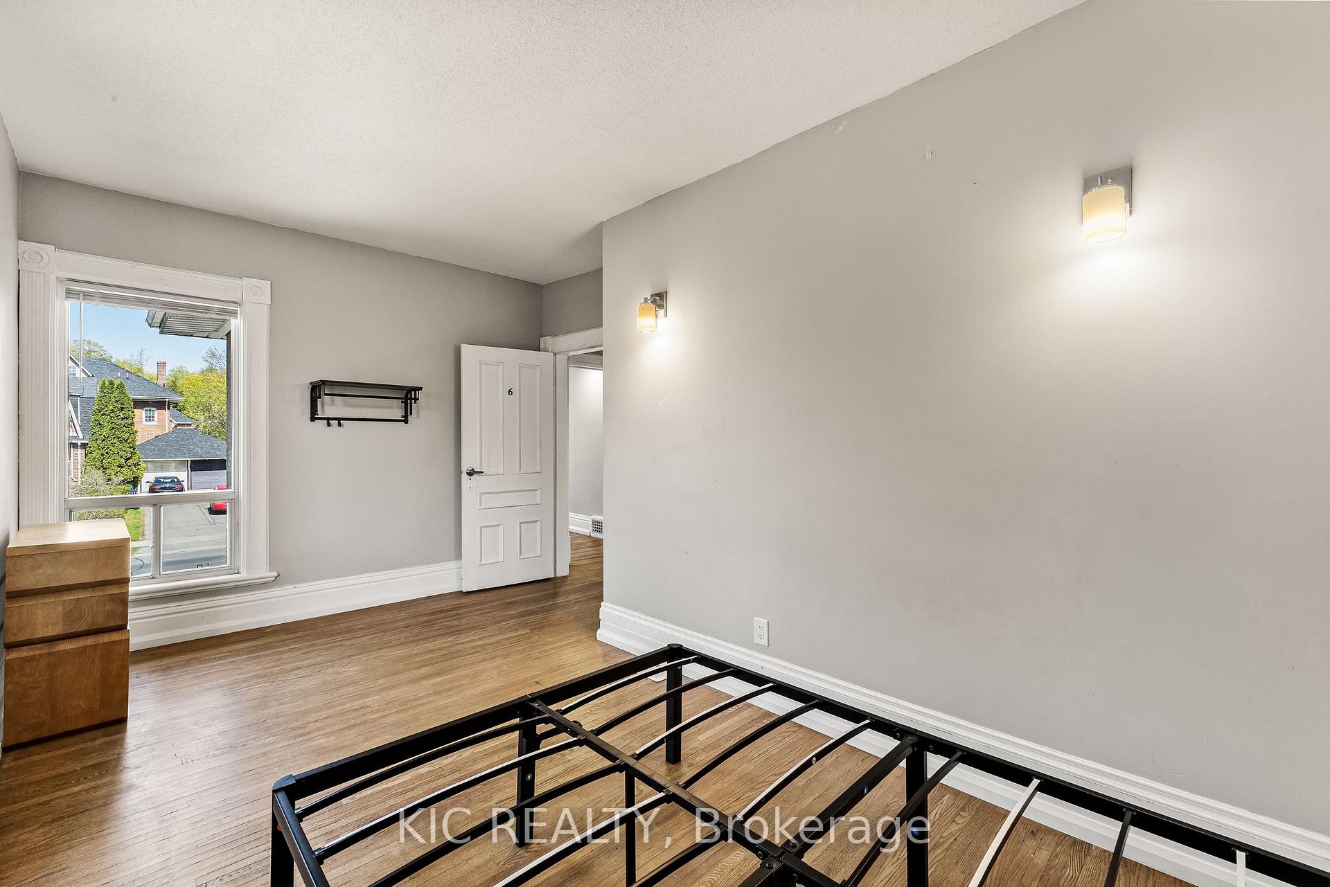 Photo 24 of 762 Water Street, Peterborough, Northcrest Ward 5 — HOMEH