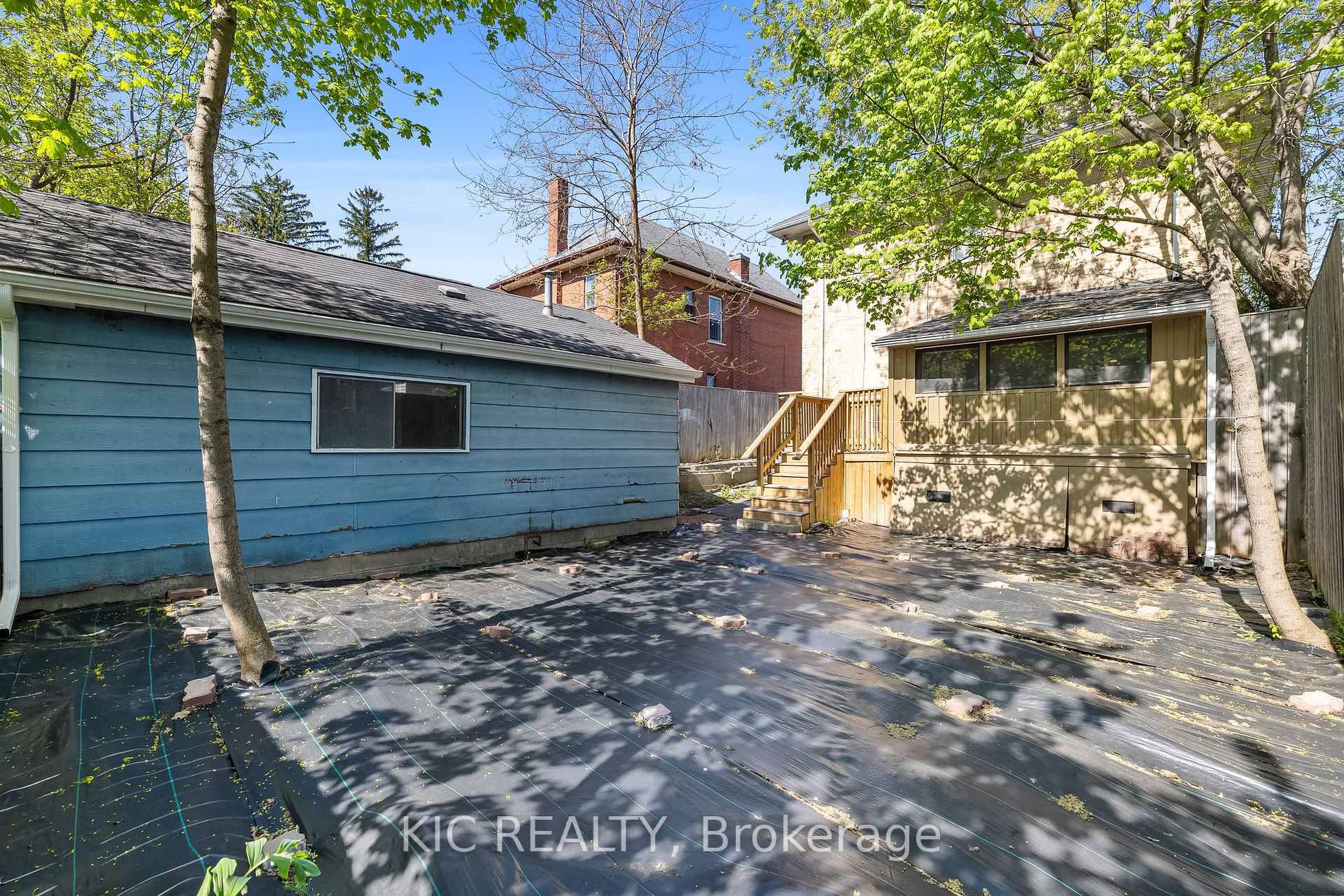 Photo 33 of 762 Water Street, Peterborough, Northcrest Ward 5 — HOMEH