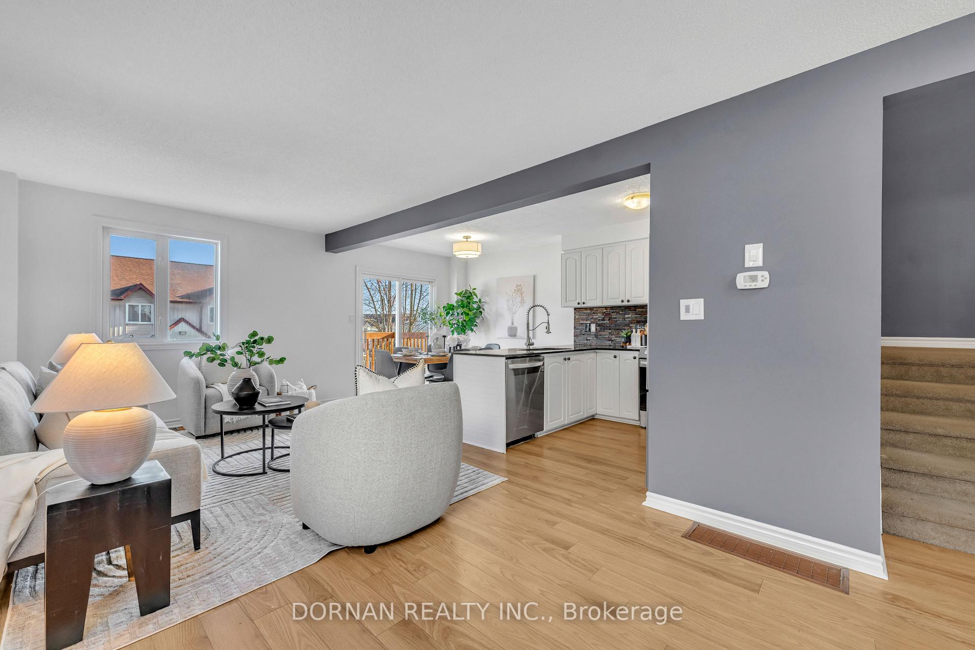 Photo 7 of 732 Trailview Drive, Peterborough, Ashburnham Ward 4 — HOMEH