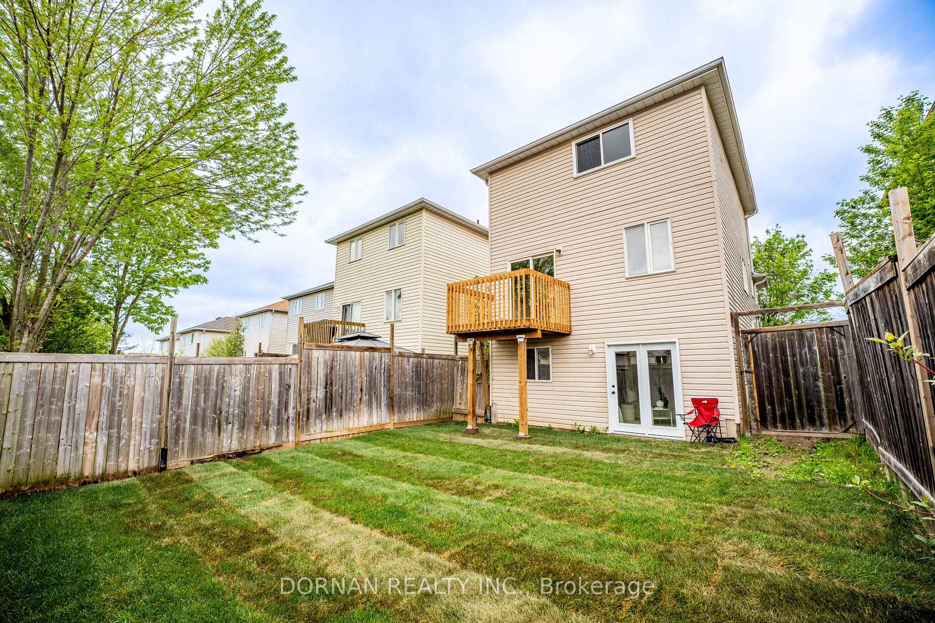 Photo 31 of 732 Trailview Drive, Peterborough, Ashburnham Ward 4 — HOMEH