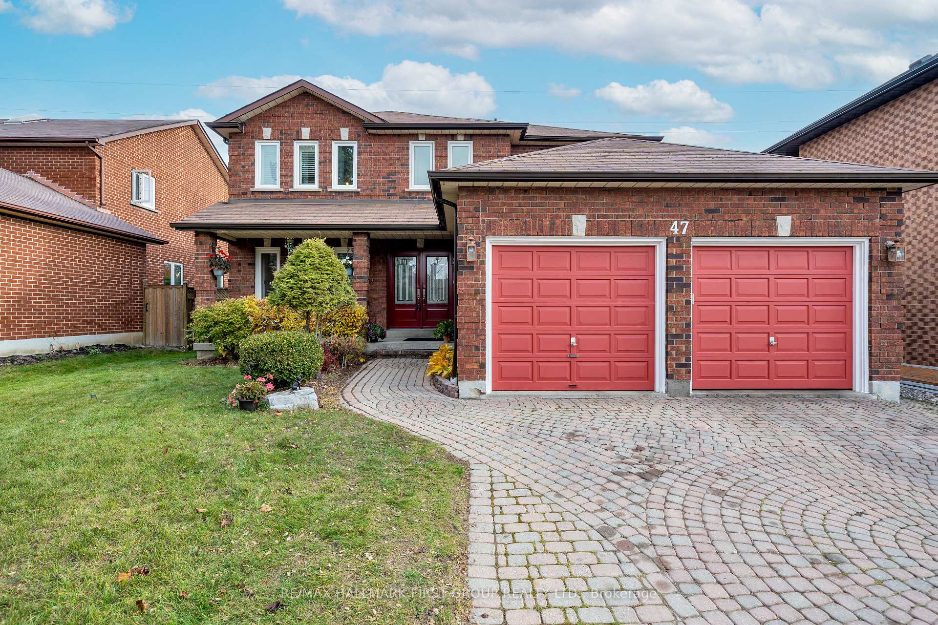 Photo 1 of 47 Stratton Crescent, Whitby, Rolling Acres — HOMEH
