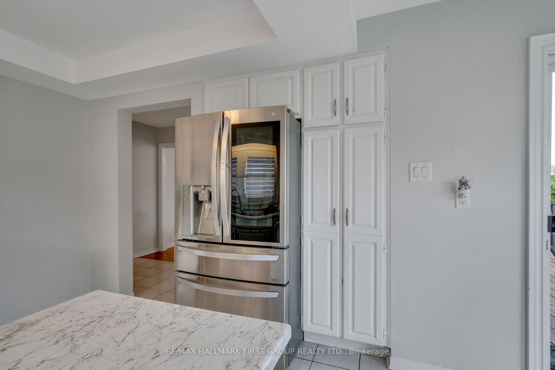 Photo 19 of 47 Stratton Crescent, Whitby, Rolling Acres — HOMEH