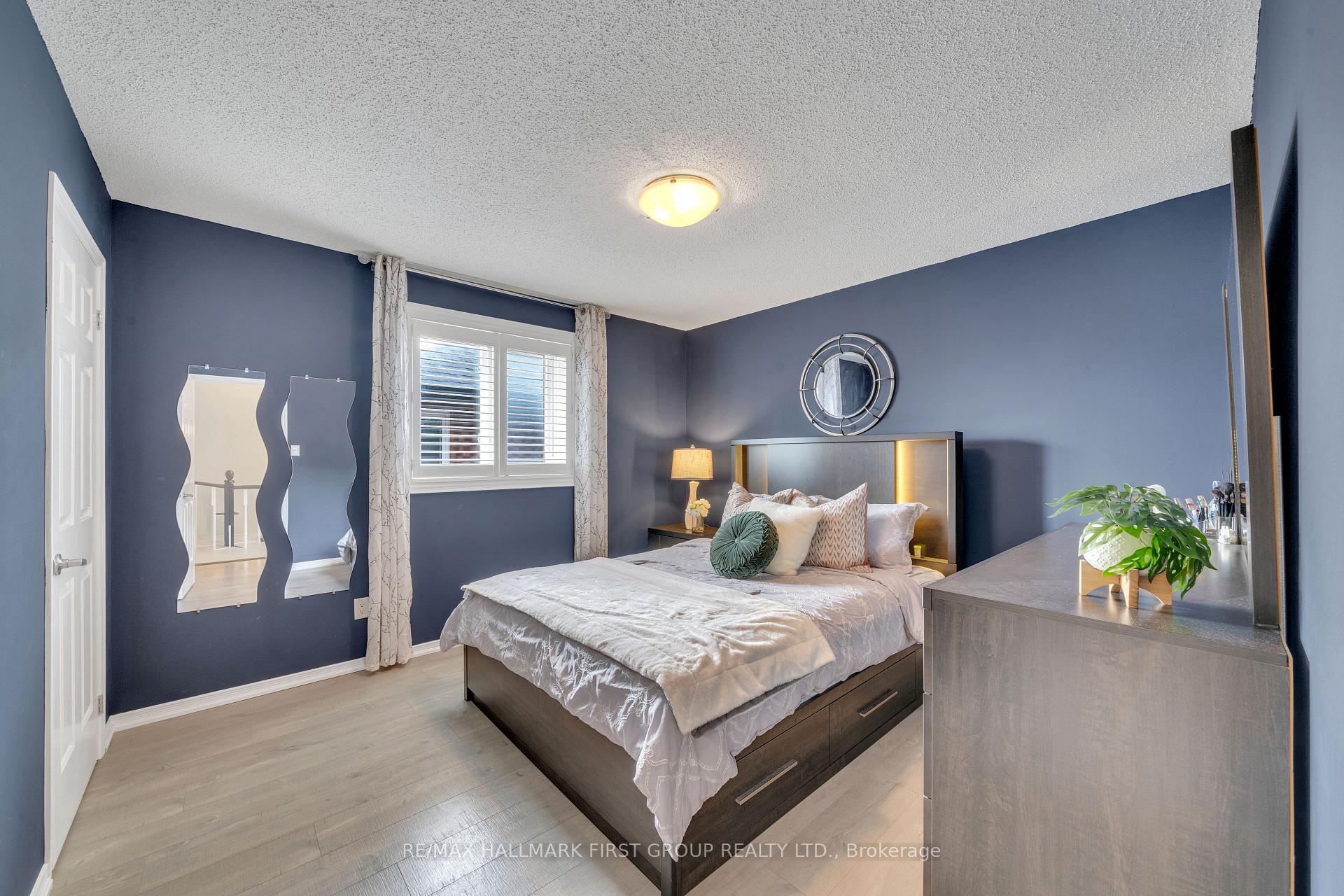 Photo 26 of 47 Stratton Crescent, Whitby, Rolling Acres — HOMEH