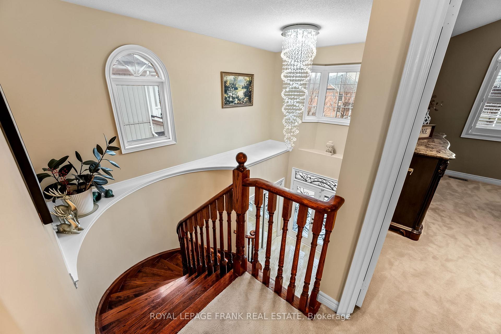 Photo 15 of 100 Cachet Boulevard, Whitby, Brooklin — HOMEH