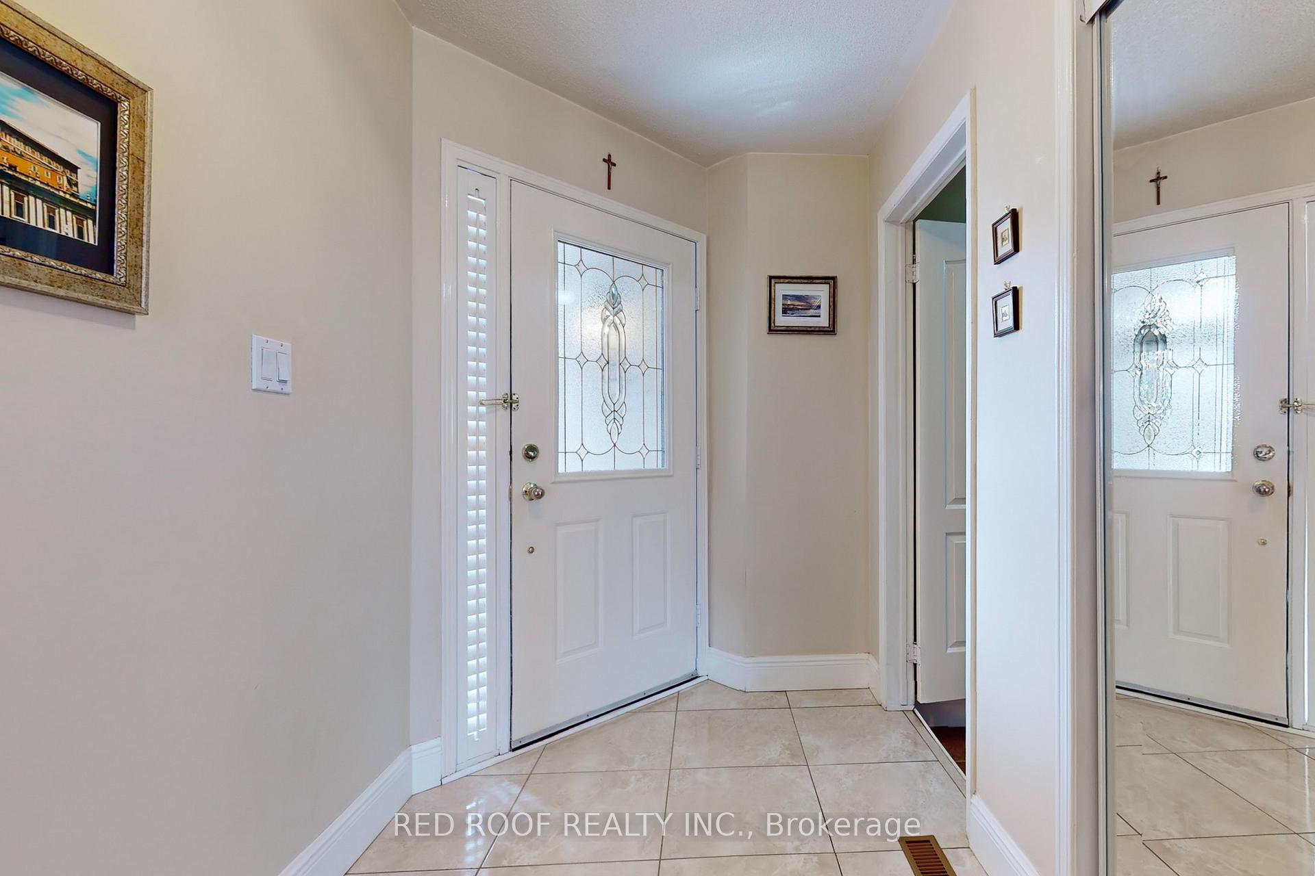 Photo 19 of 19 Glenbury Drive, Vaughan, Brownridge — HOMEH