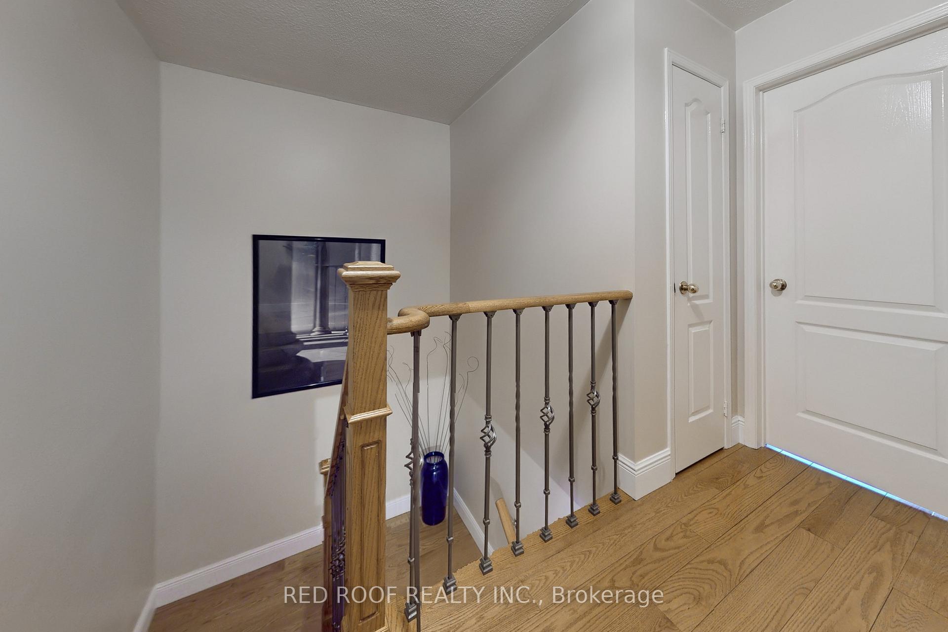 Photo 21 of 19 Glenbury Drive, Vaughan, Brownridge — HOMEH