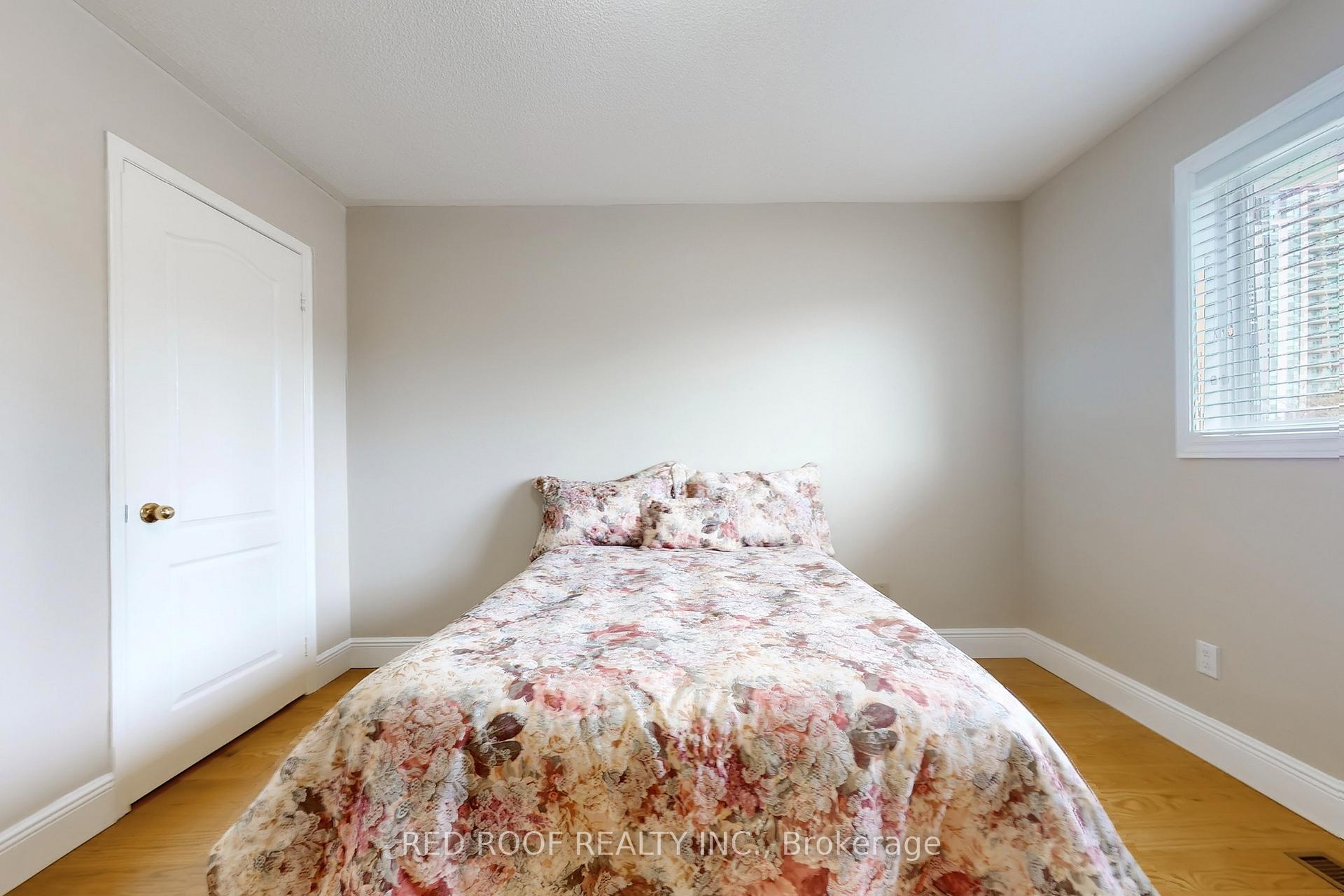 Photo 31 of 19 Glenbury Drive, Vaughan, Brownridge — HOMEH