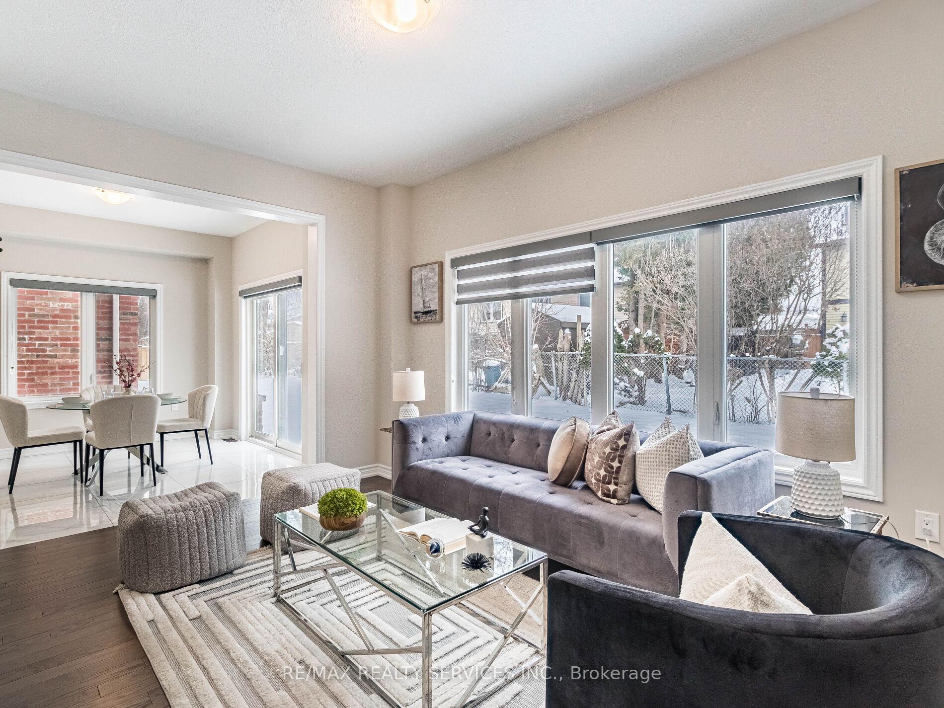 Photo 10 of 259 Fleetwood Drive, Oshawa, Eastdale — HOMEH
