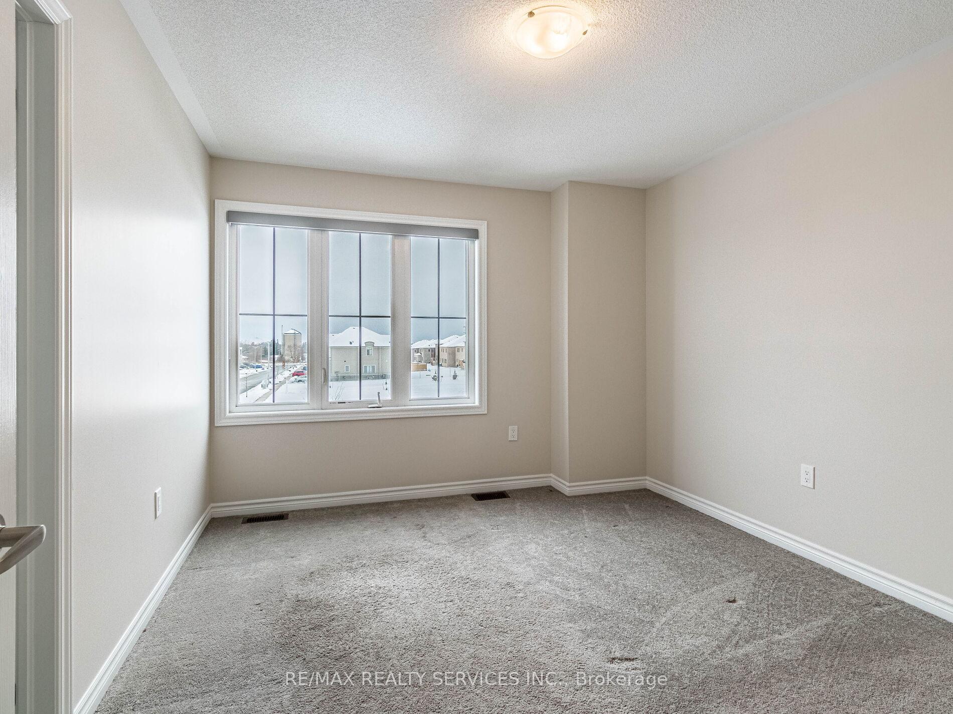 Photo 30 of 259 Fleetwood Drive, Oshawa, Eastdale — HOMEH