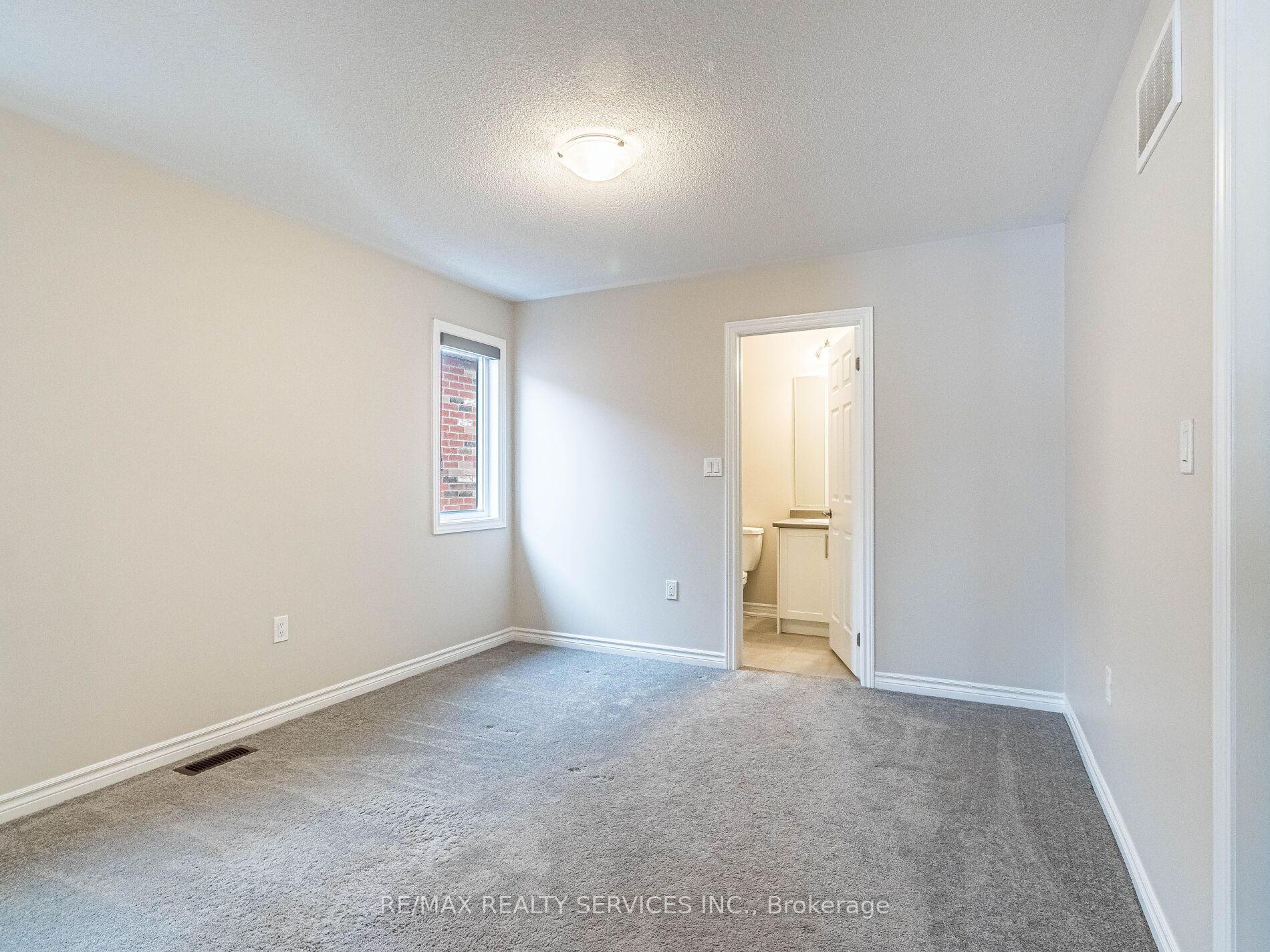 Photo 32 of 259 Fleetwood Drive, Oshawa, Eastdale — HOMEH
