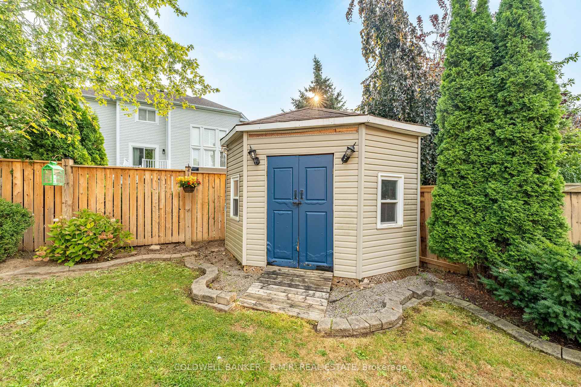 Photo 37 of 74 Elder Crescent, Whitby, Brooklin — HOMEH