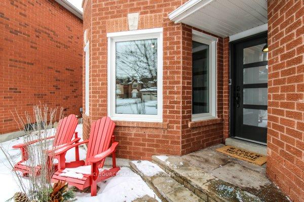 Photo 4 of 1664 Edenwood Drive, Oshawa, Samac — HOMEH